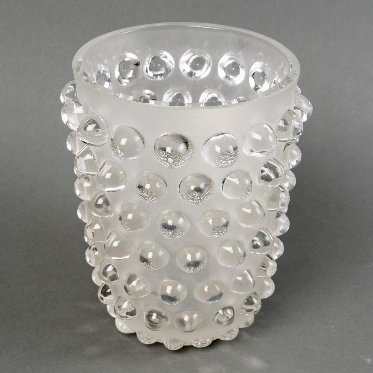 Art Deco Lalique France Vase Mossi Crystal