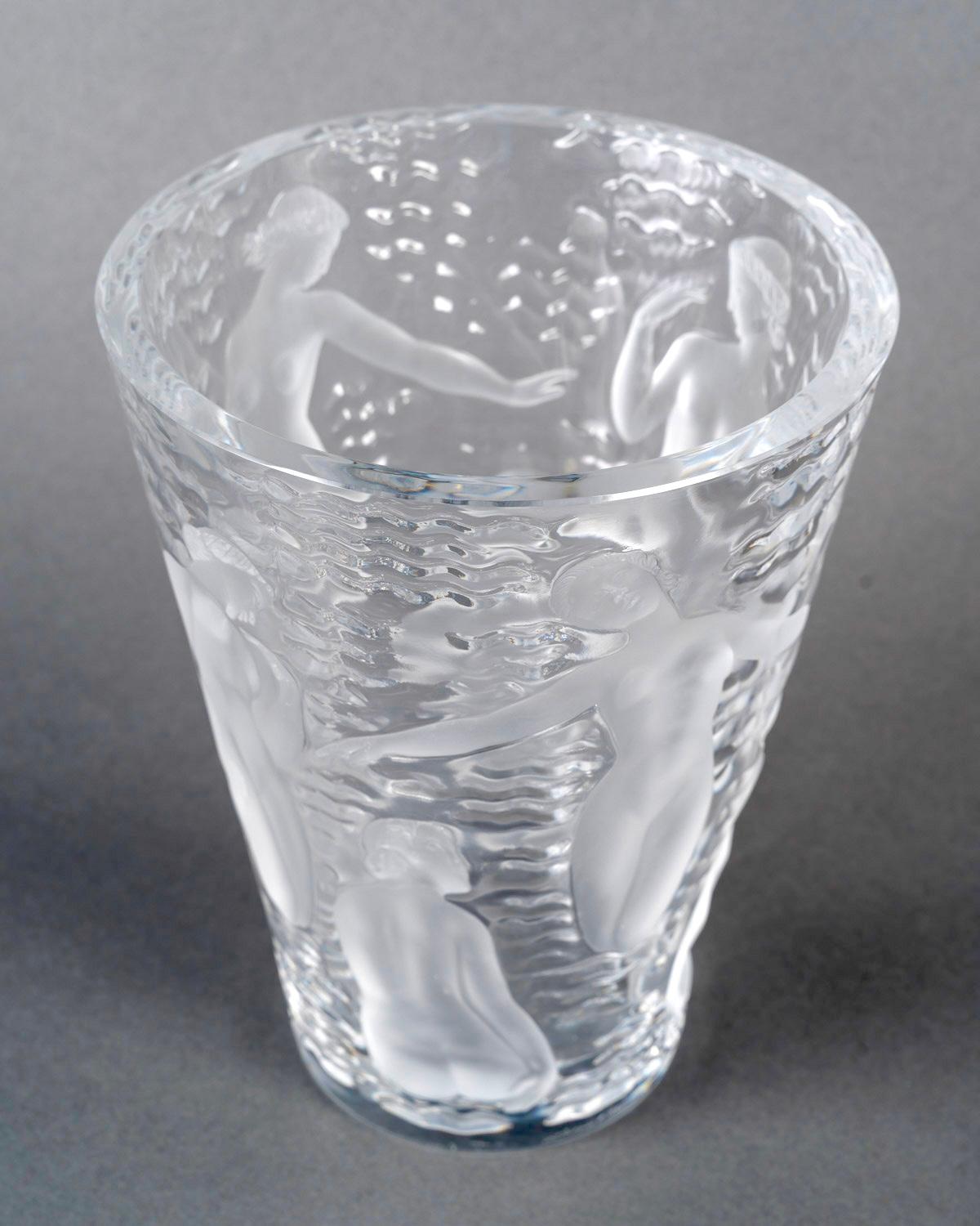 Lalique France - Vase Ondines Crystal en Bueno estado para la venta en Boulogne Billancourt, FR