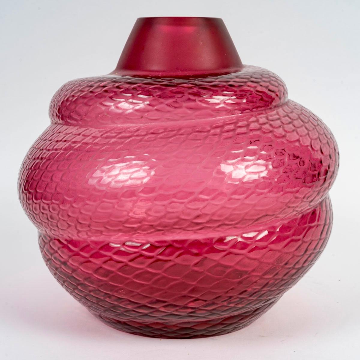 Art Deco Lalique France - Vase Serpent Snake Red Crystal - New In Box