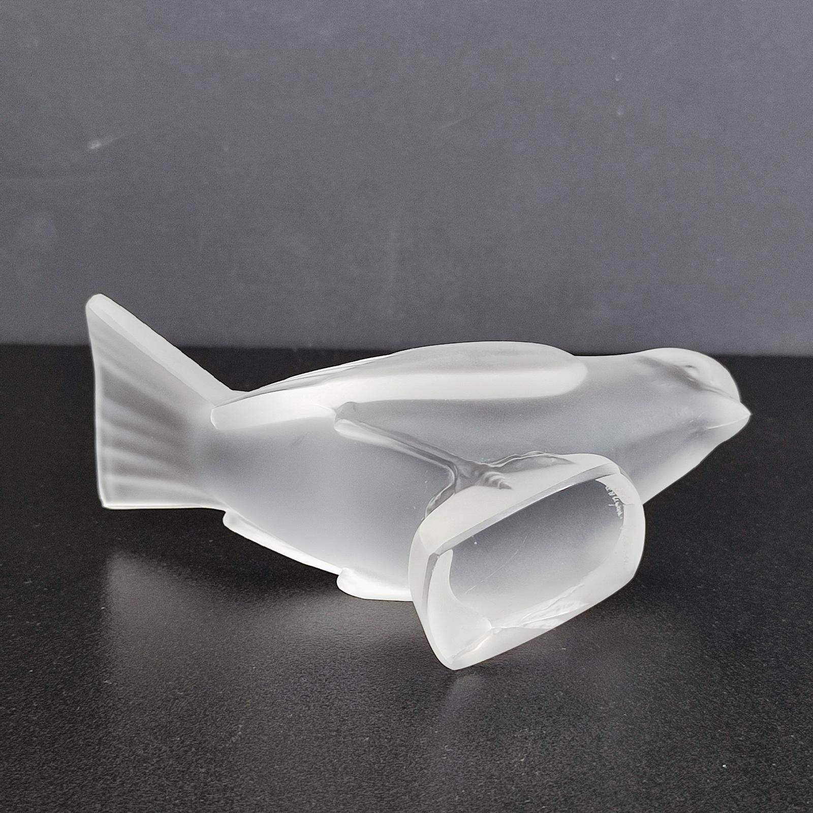 French Lalique France Vintage Crystal Moineau Hardi Bird Paperweight - FREE SHIPPING For Sale