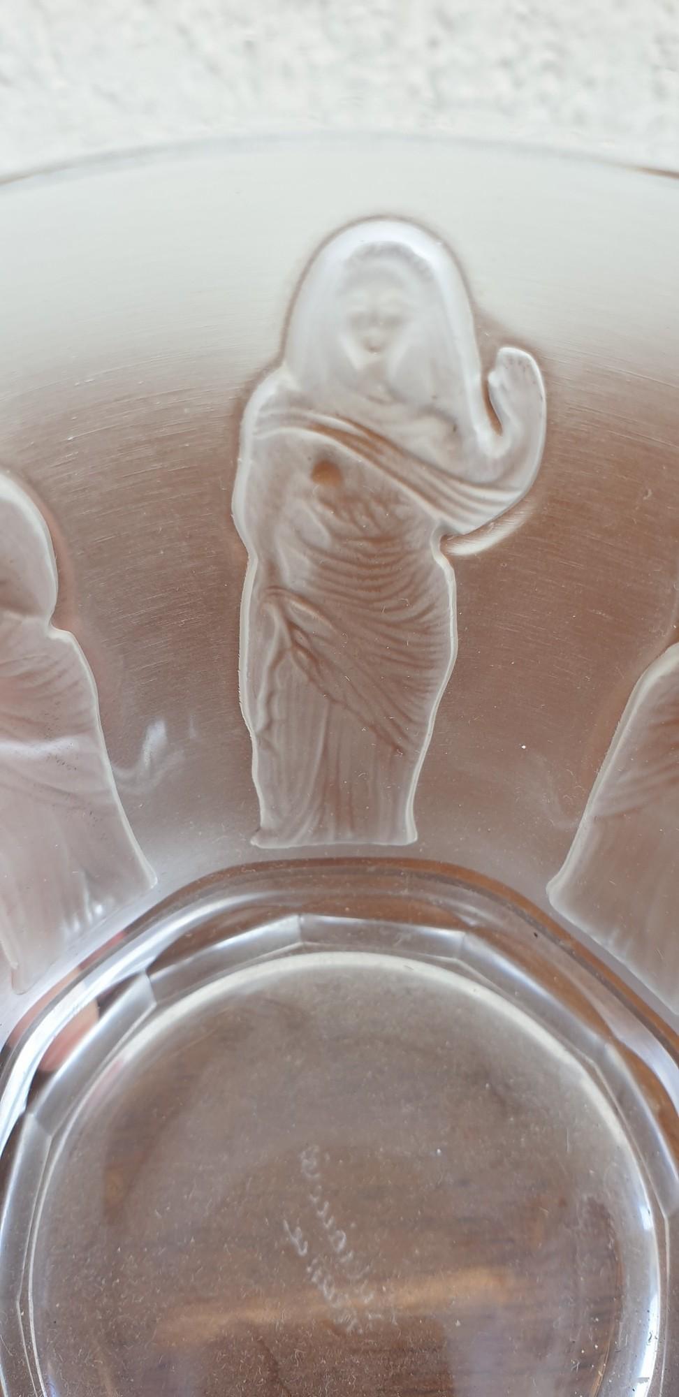 Lalique France, Whiskey Glass, Women In The Antique, 20th Century 2