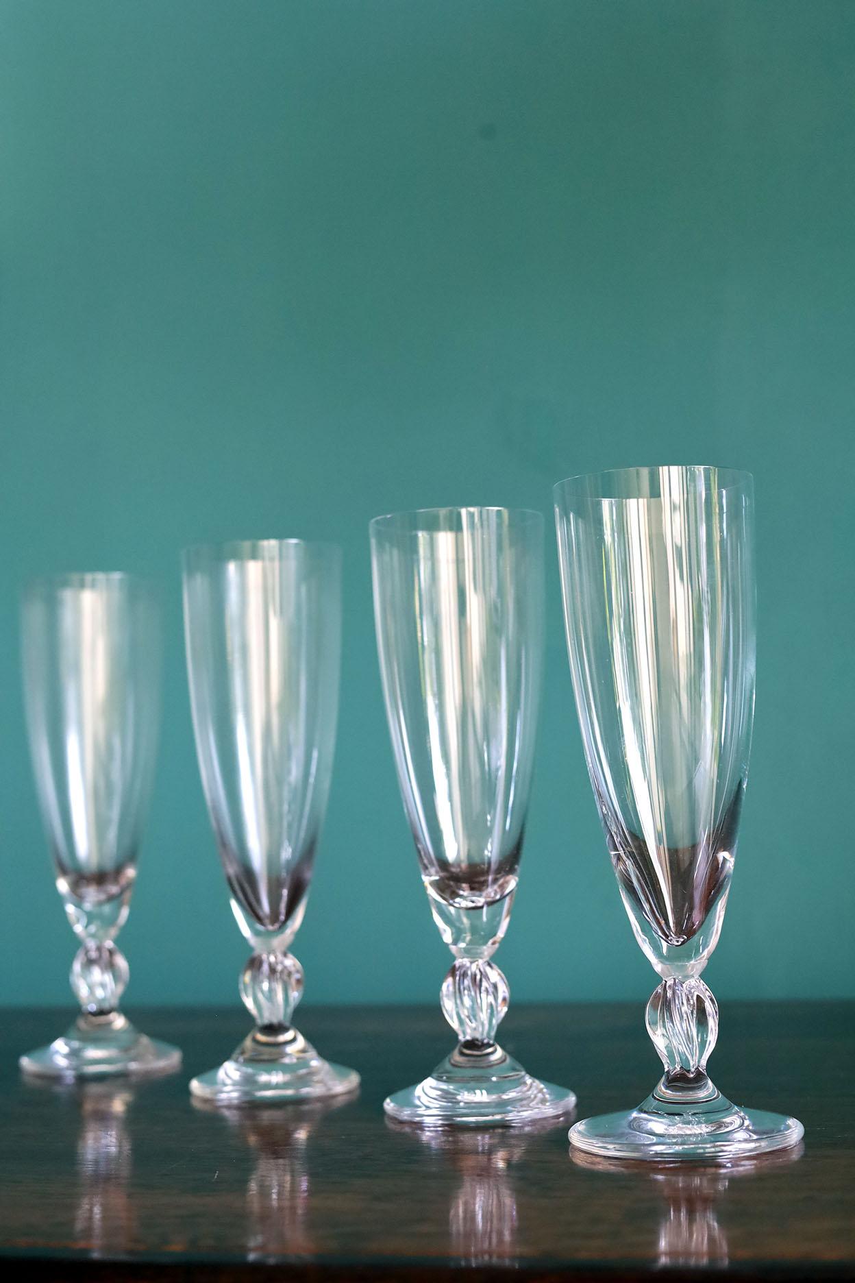 Art Déco Lalique Frejus Coppia di flauti da champagne in vendita