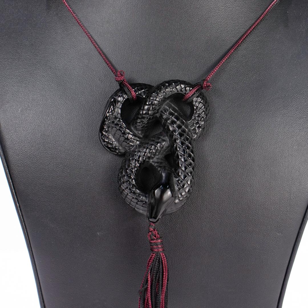 Women's or Men's Lalique French Art Glass 'Serpent Sautoir Noir' Black Snake Pendant Necklace