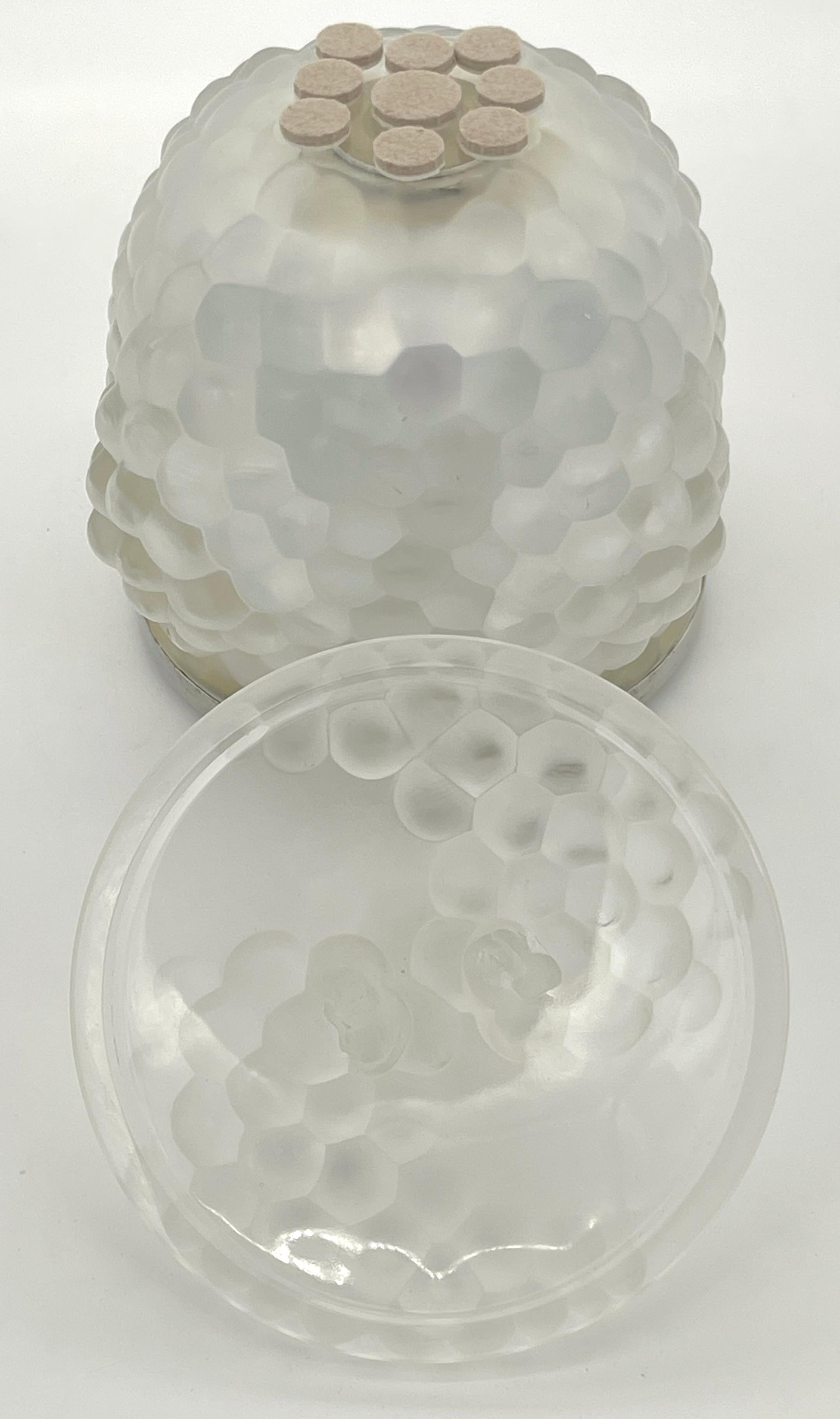Cubitera de cristal francés Lalique con motivo 