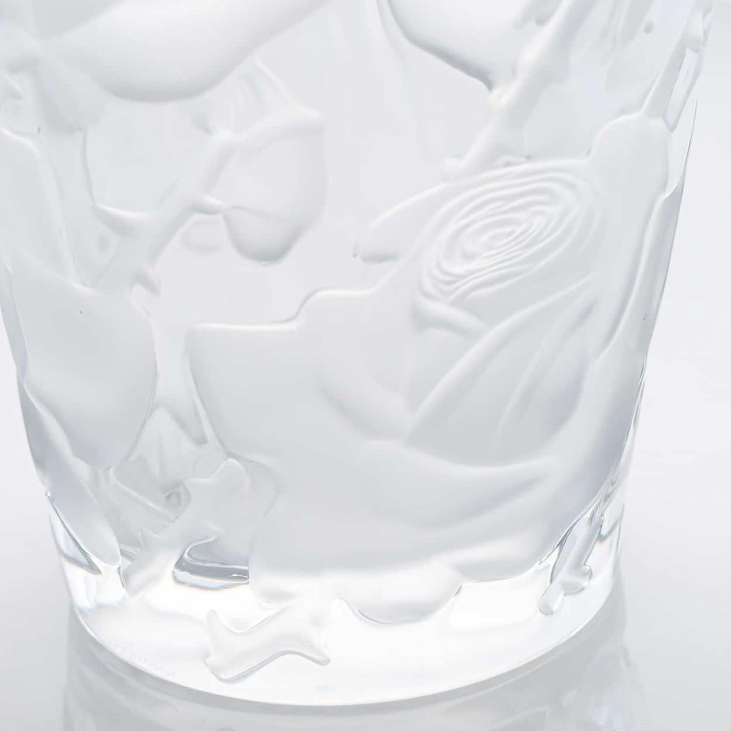 Altro Vaso di cristallo smerigliato Ispahan Rose di Lalique, Francia in vendita