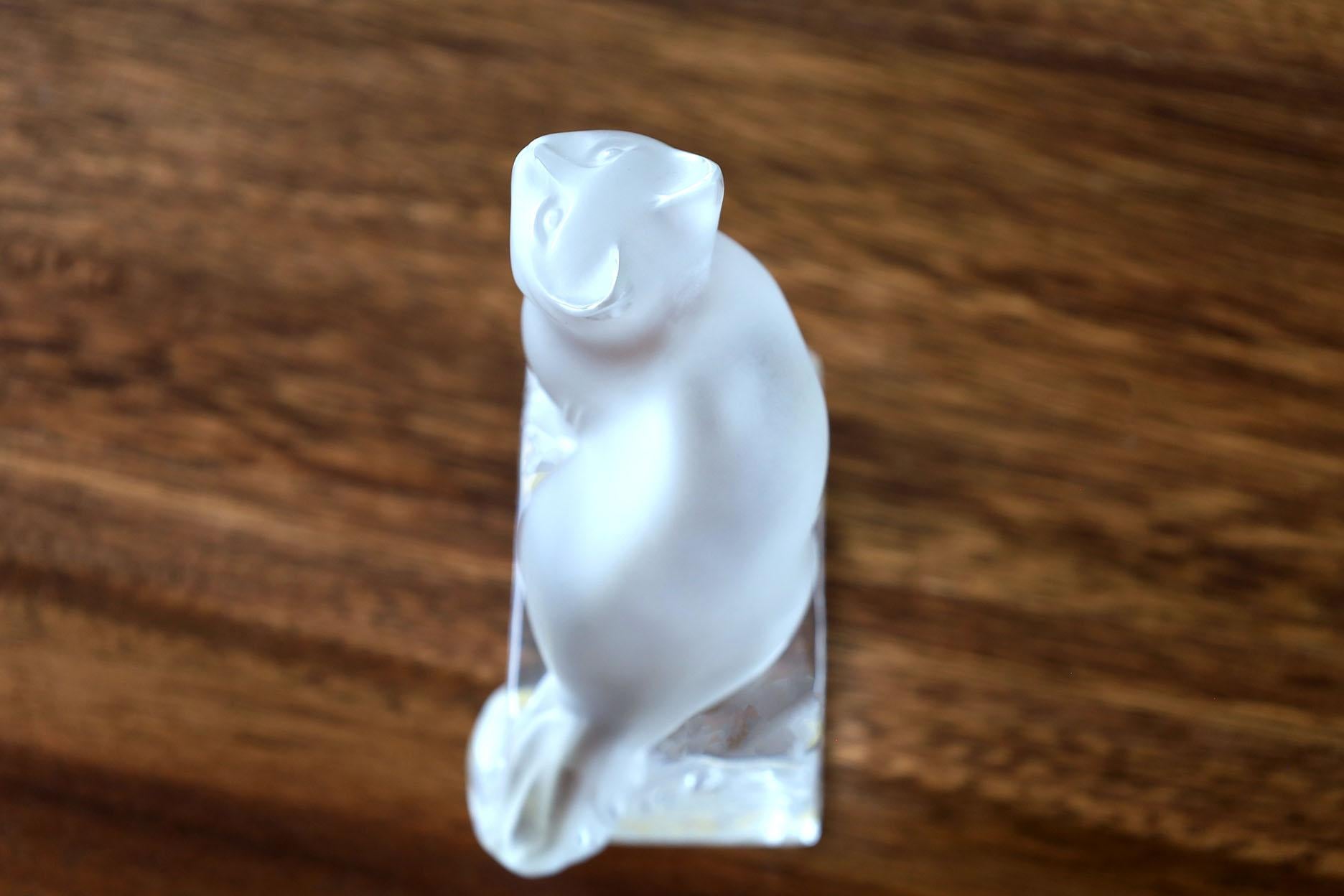 Lalique Frosted Crystal Sitting Cat For Sale 3