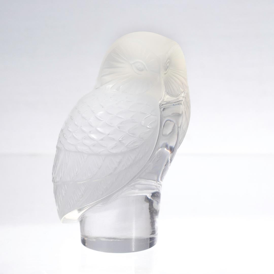 Lalique Frosted Glass Chouette Owl Figurine or Paperweight For Sale 1