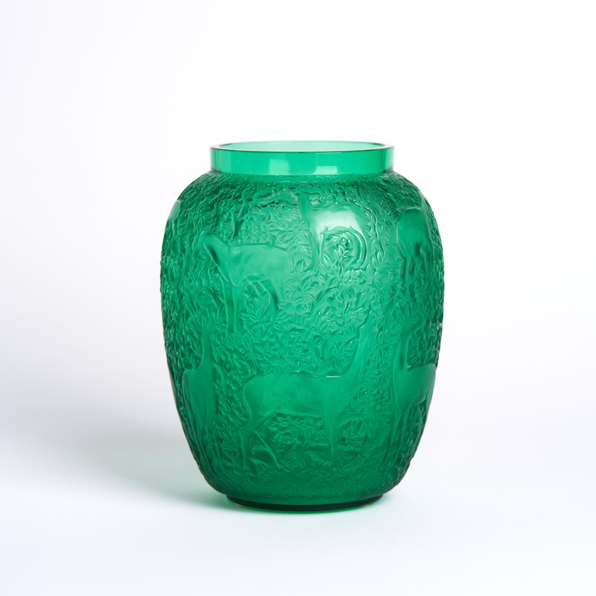 Lalique Green Glass Biches Vase For Sale 1