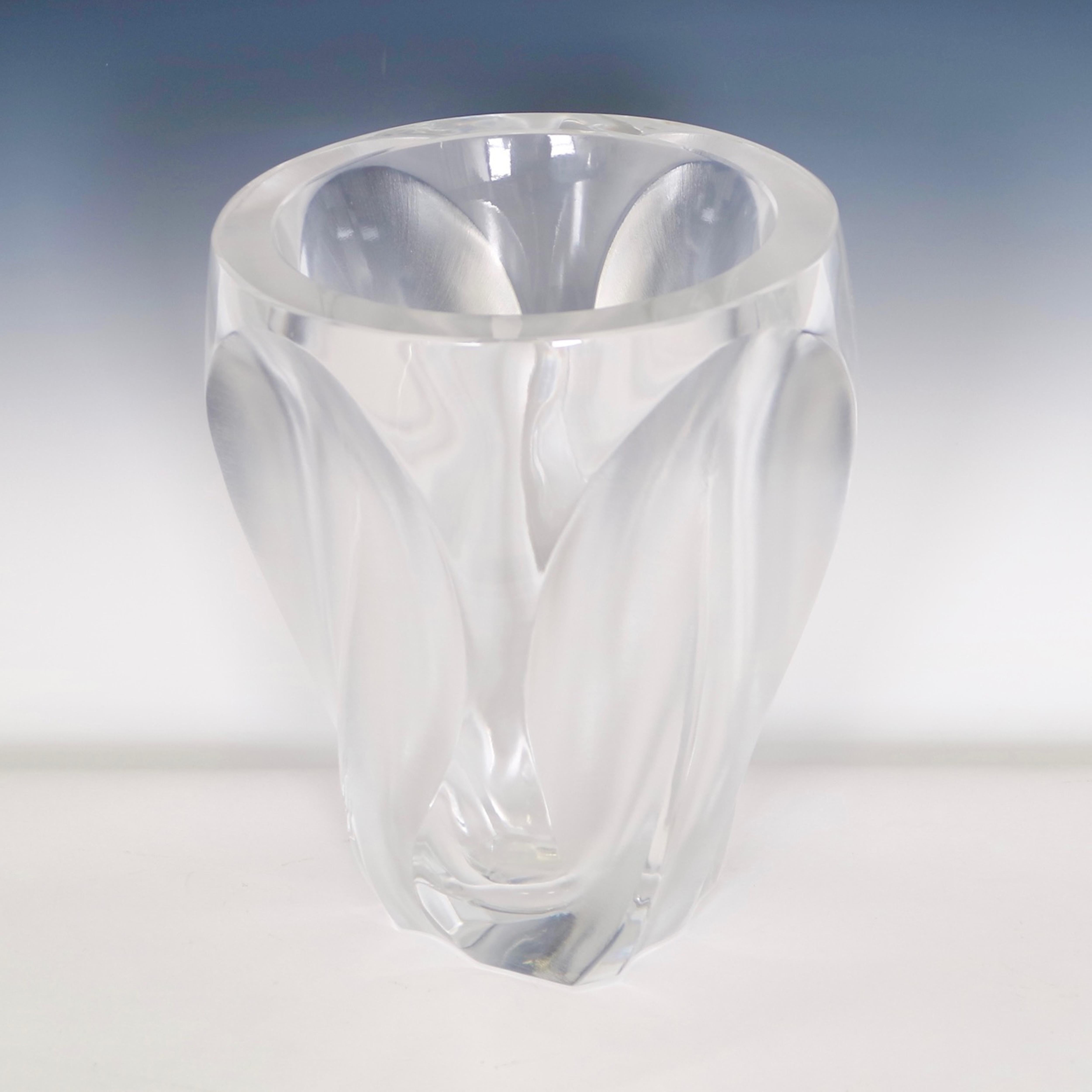 French Lalique Ingrid Vase in Clear Crystal