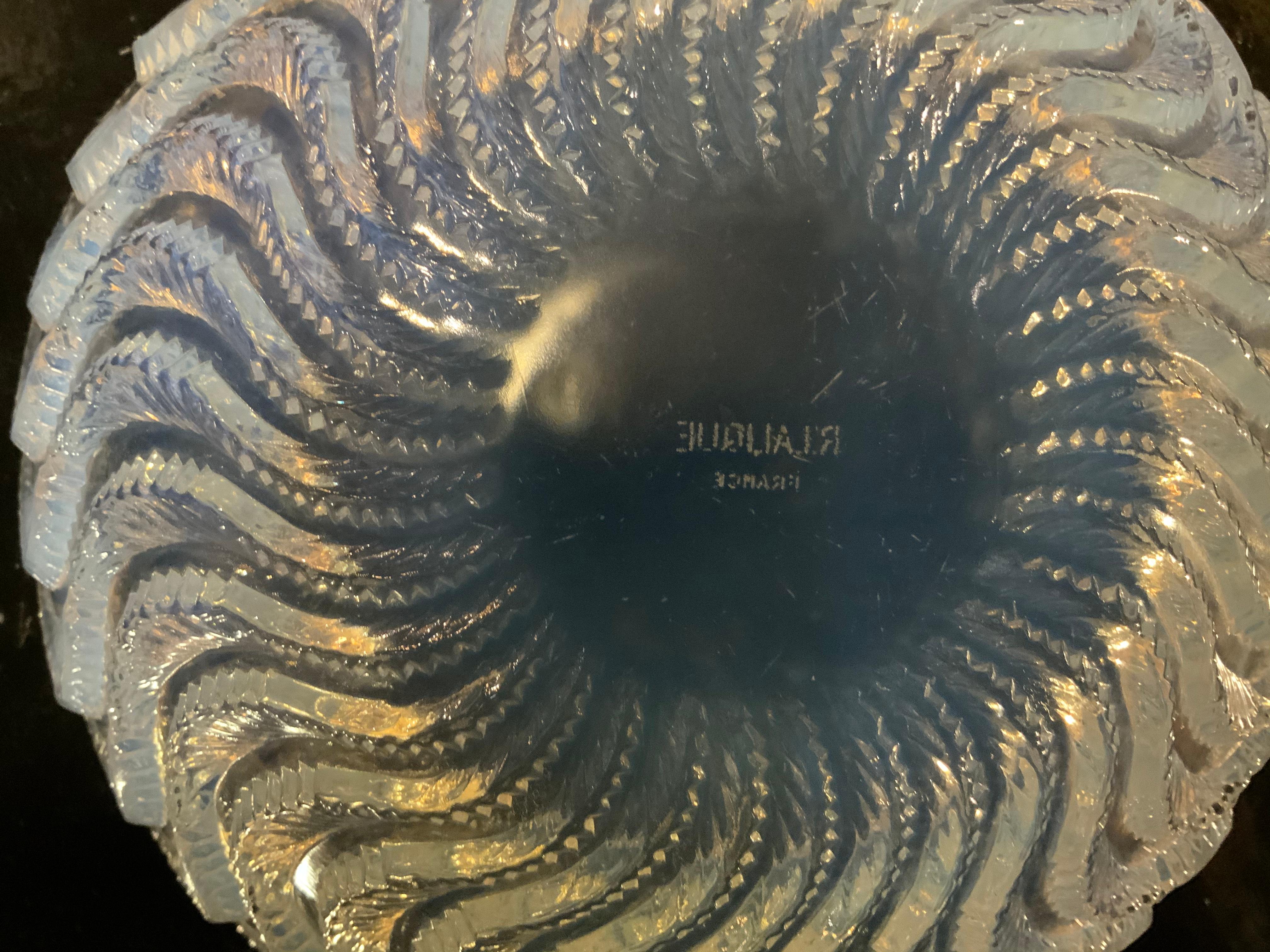20th Century Lalique Iridescent Bowl with Feathered, Swirl Design Marked R Lalique For Sale