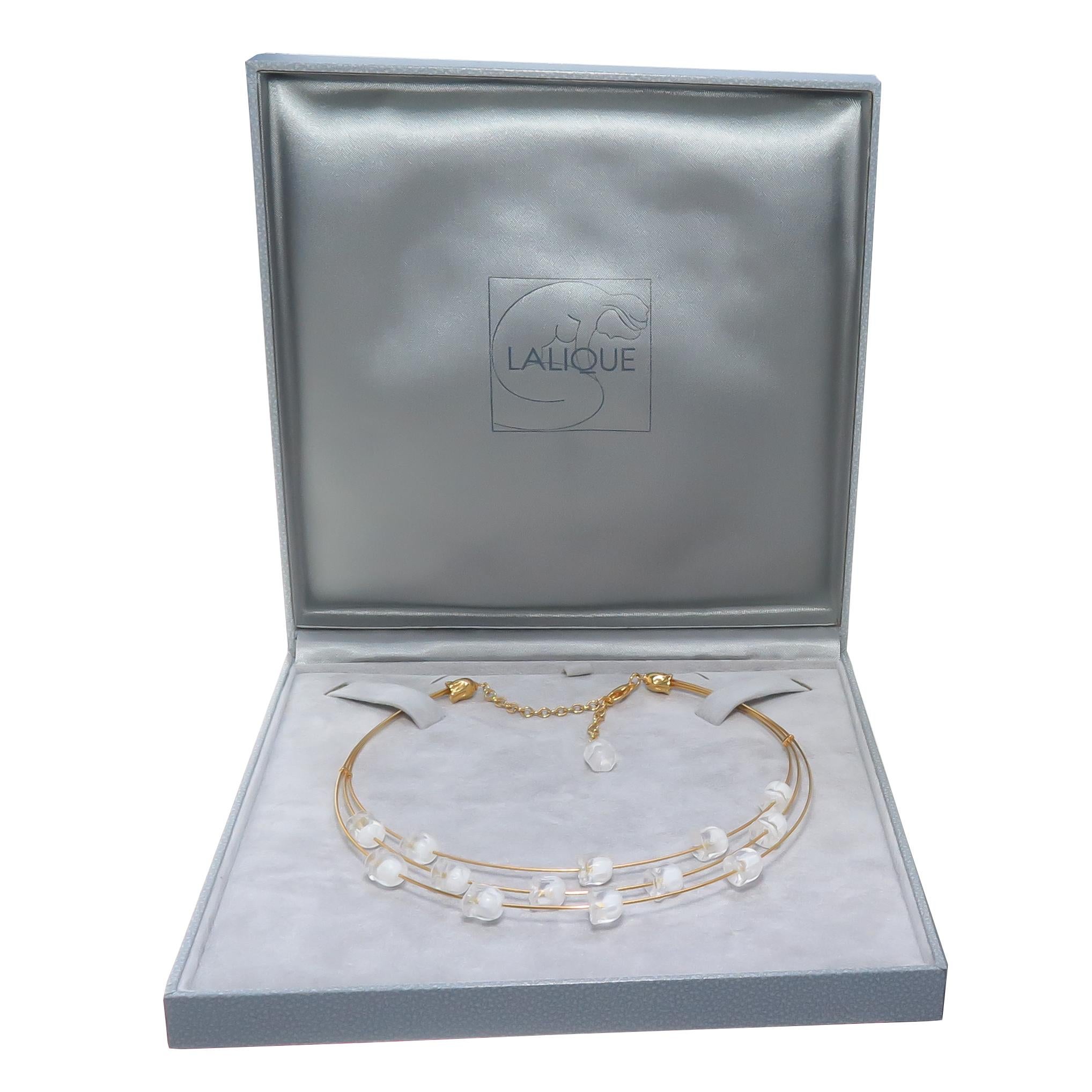 Lalique Lillies of the Valley Necklace In New Condition In Chicago, IL