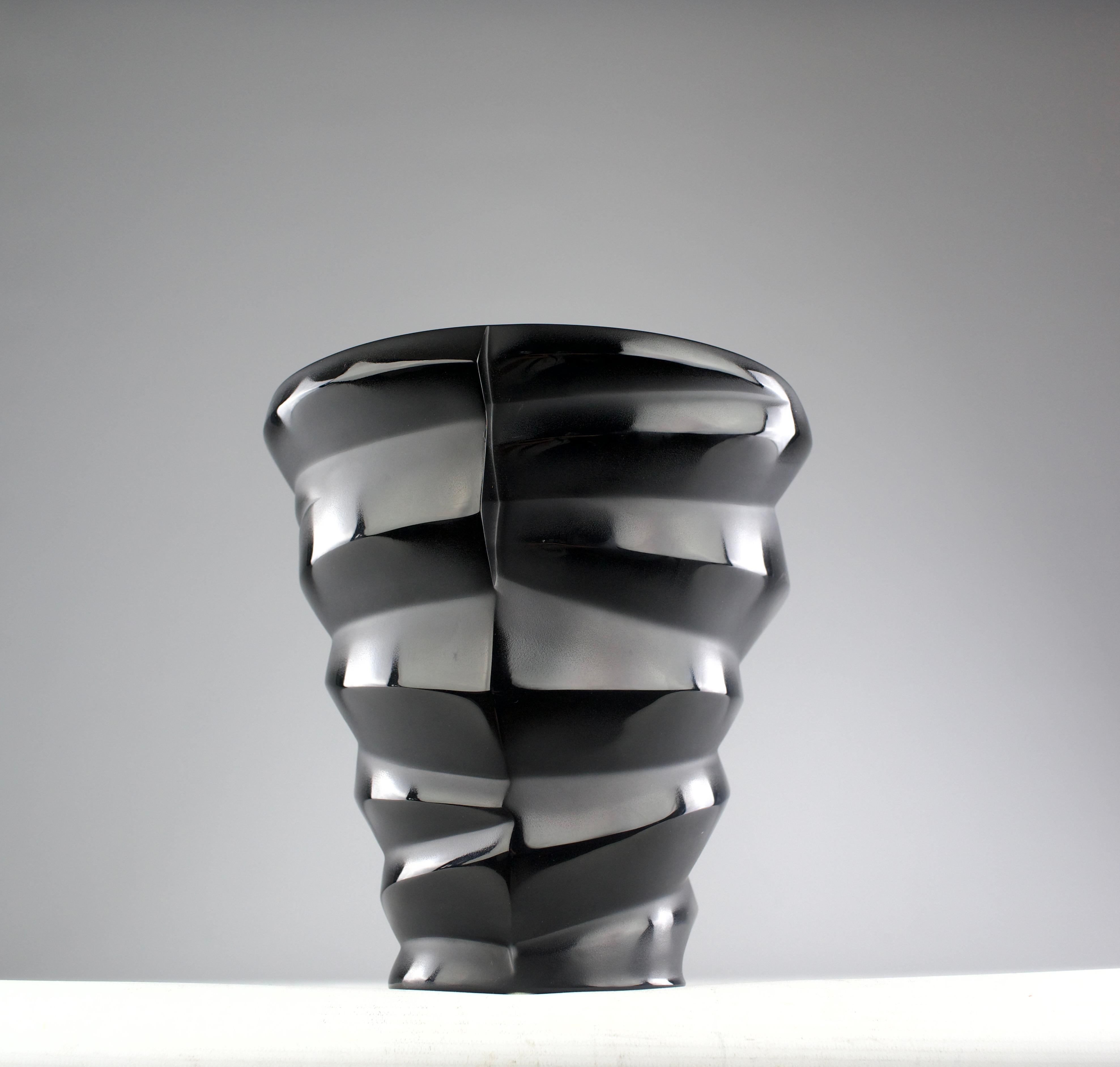 Francese Lalique, Vaso di cristallo nero 