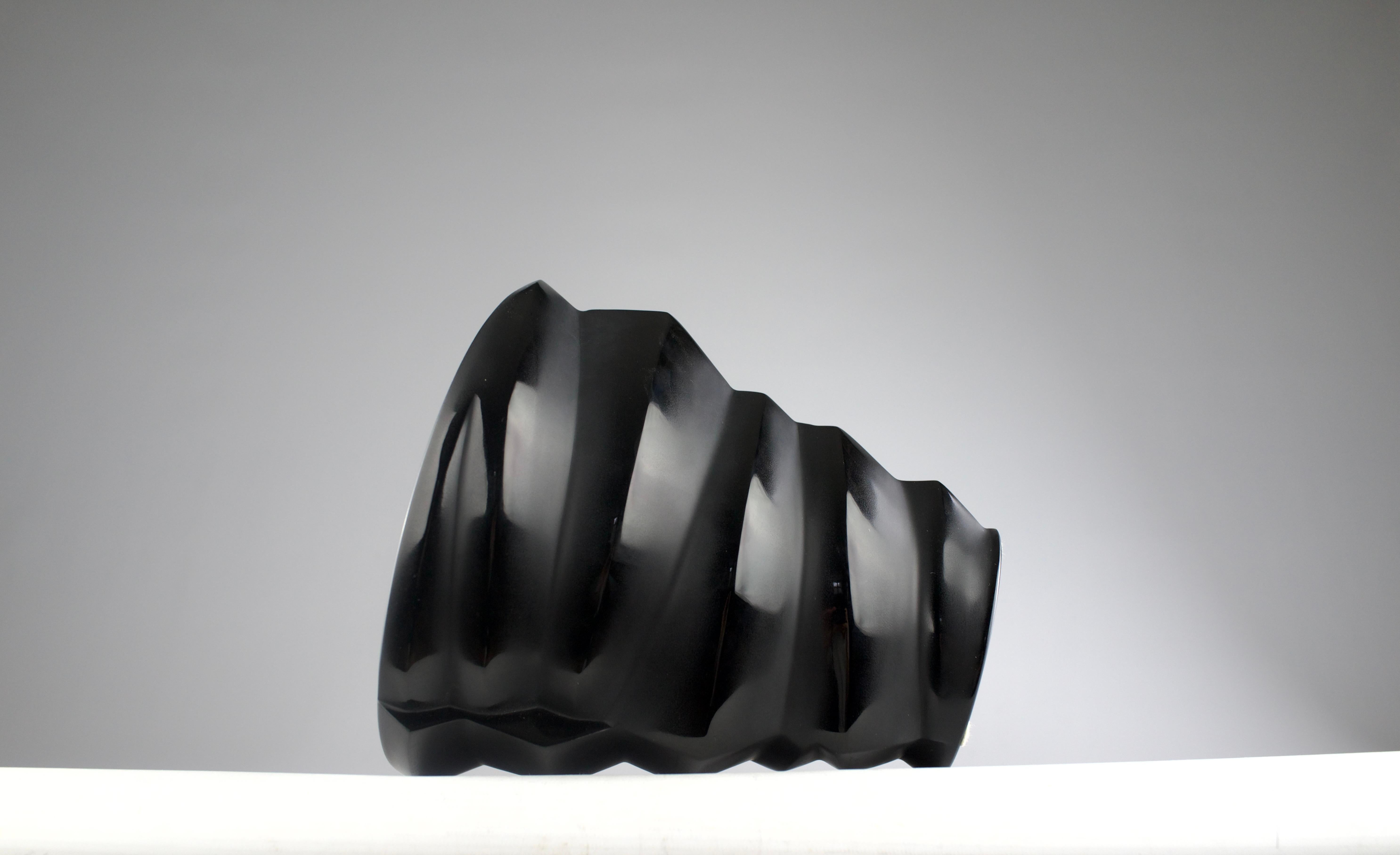 Lalique, Vaso di cristallo nero 