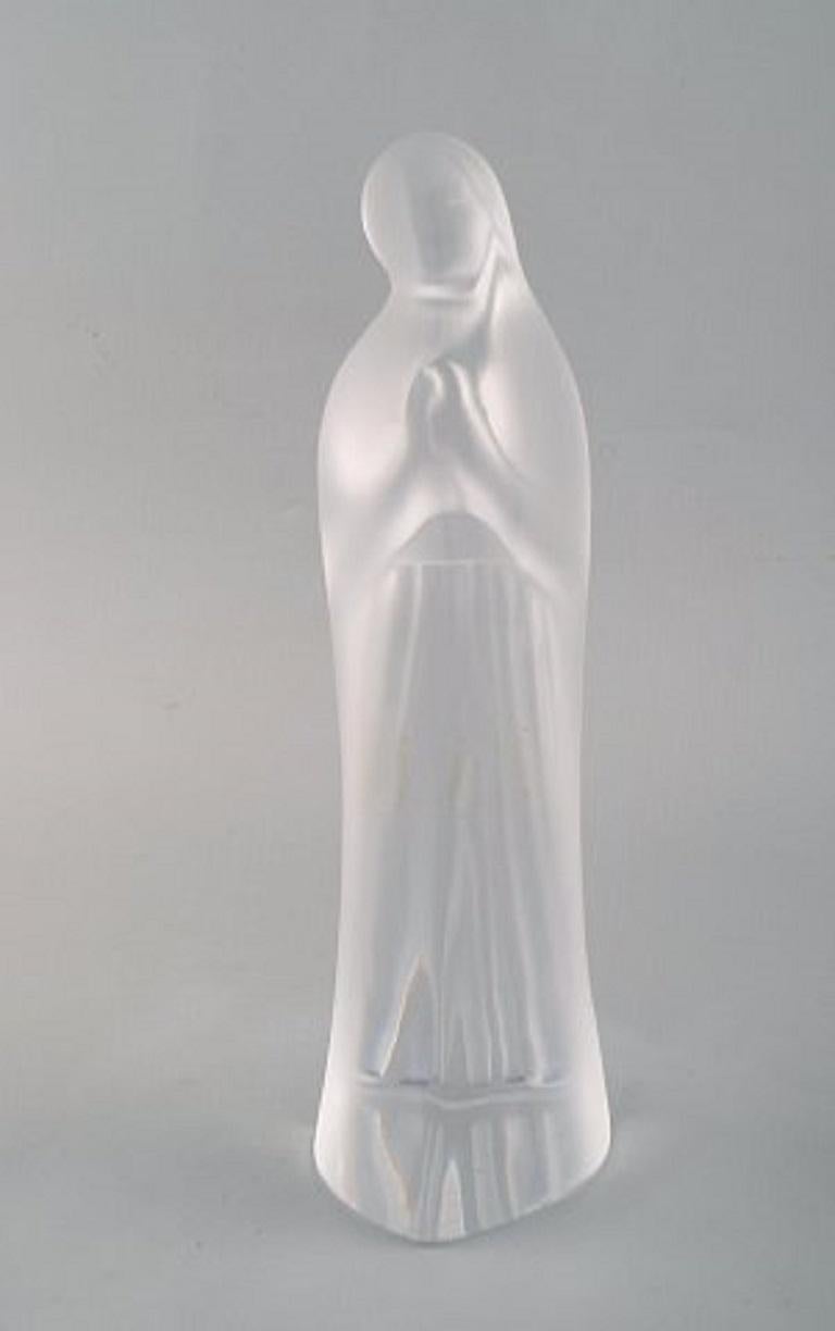 lalique madonna statue