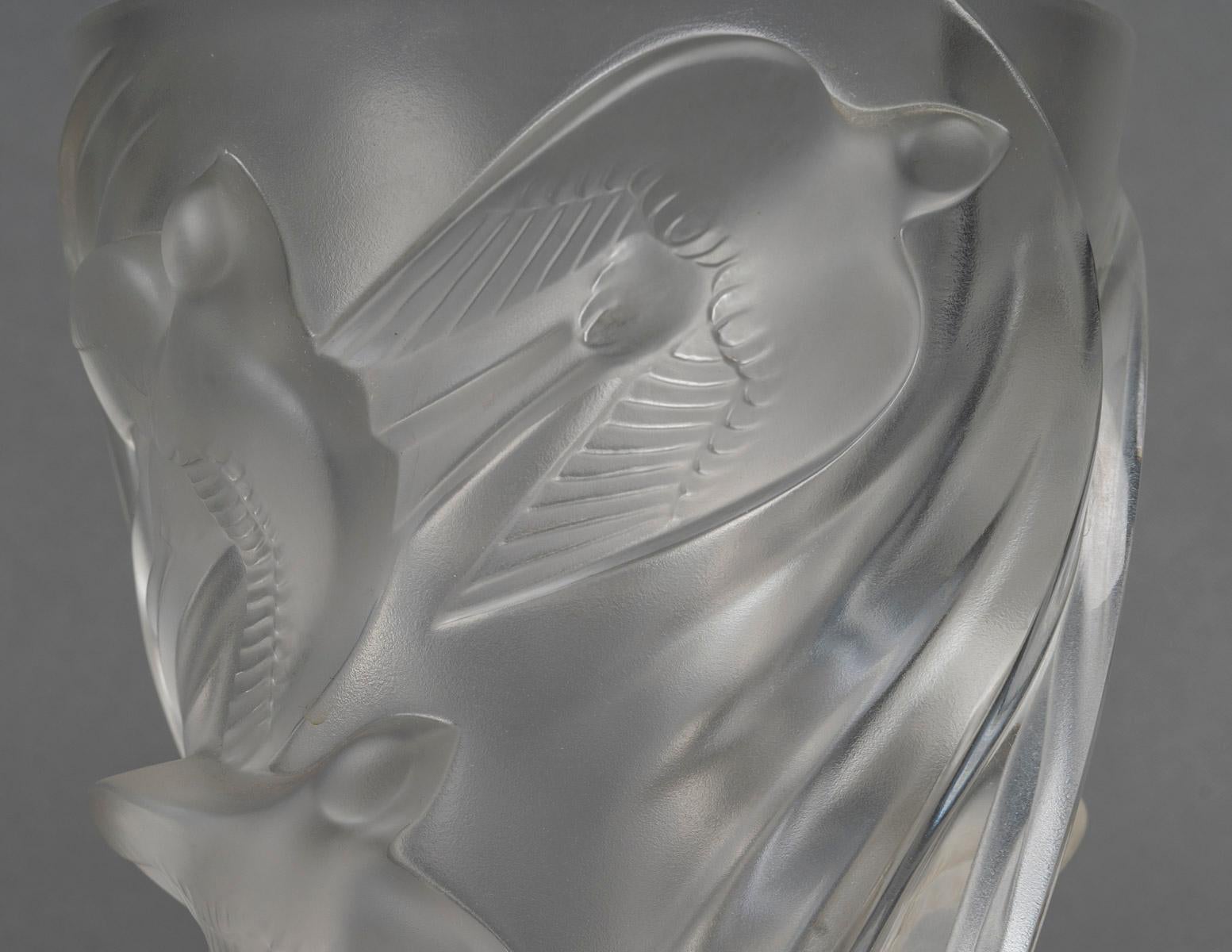 20ième siècle Lalique - Vase Martinets en vente