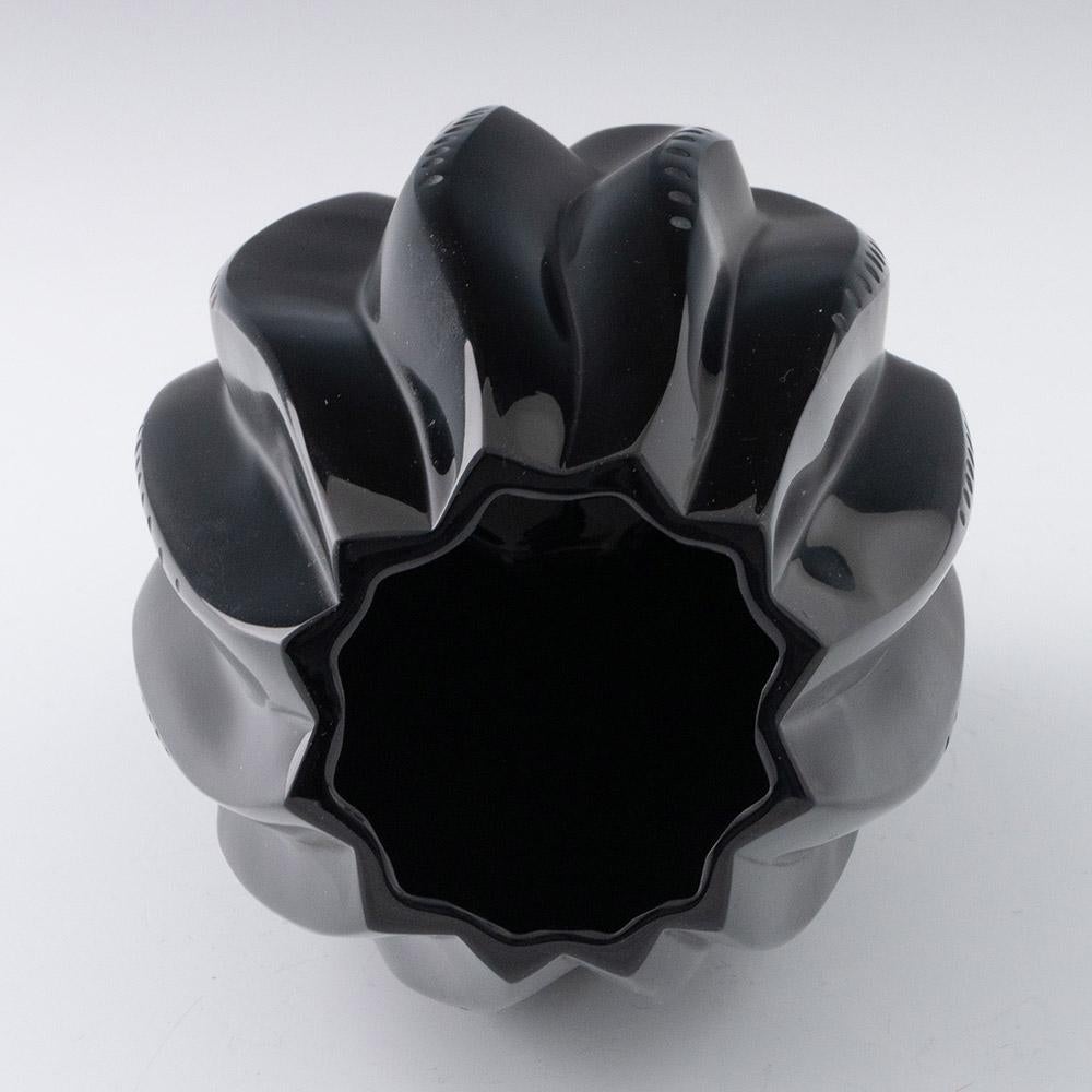 Jarrón Lalique Medusa de la Colección Negra Siglo XXI Vidrio artístico