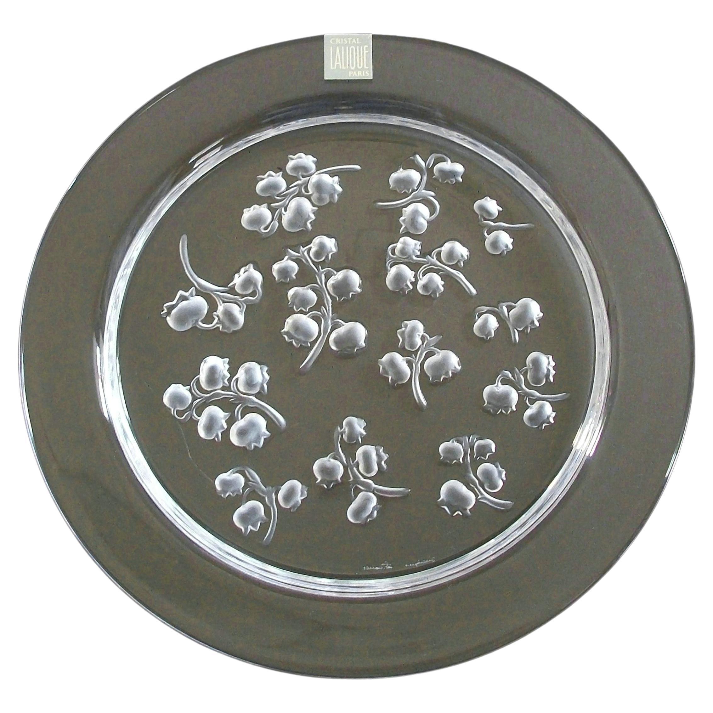 LALIQUE - 'Muguet' - Plato de Cristal Esmerilado y Transparente - Francia - Finales Siglo XX