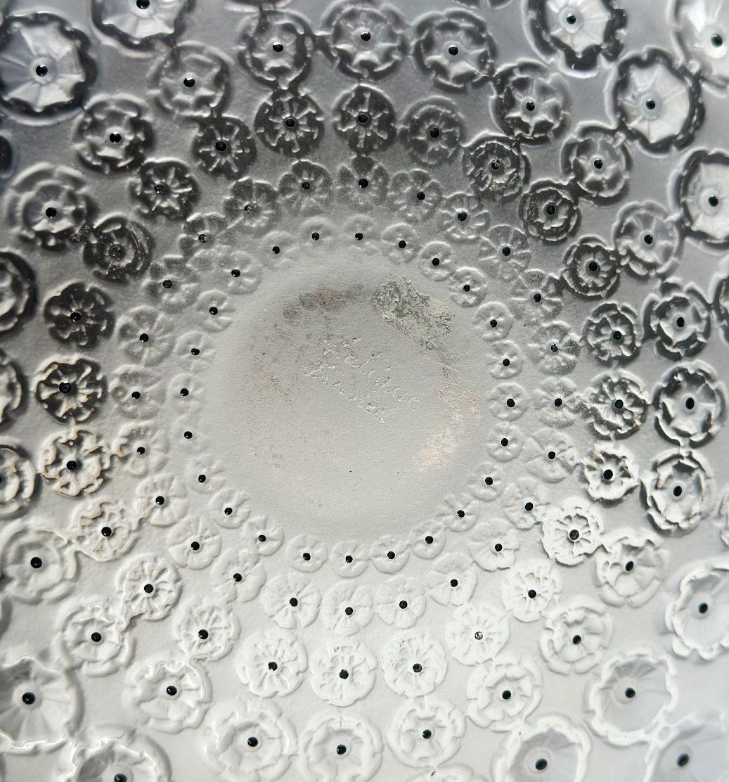 Inizio XX secolo Ciotola in vetro smaltato 