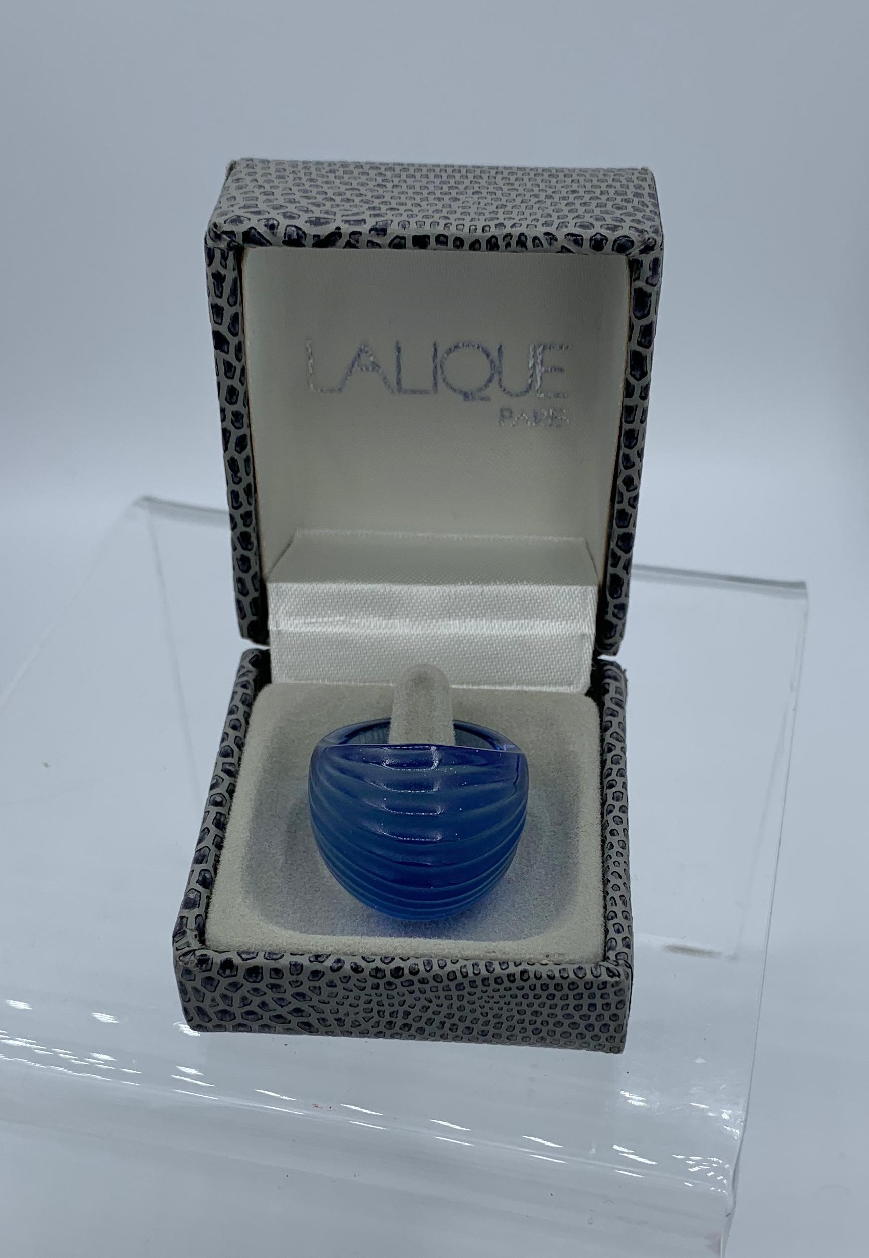 Lalique Nerita Ring Blue Tone Crystal Domed Ring with Original Box For Sale 1
