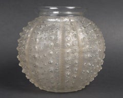 LALIQUE - Vase "Oursins", 1935