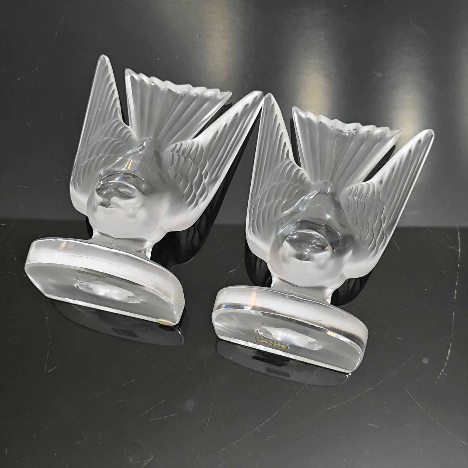 Lalique Pair of Frosted GLass Sculptures ‘Hirondelle’ Bookends/ Paperweight For Sale 6