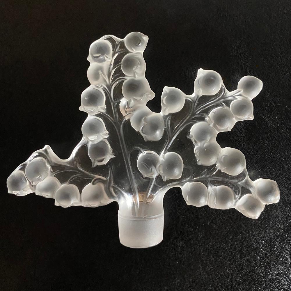 Parfümflasche aus Kristall von Lalique Paris im Angebot 2