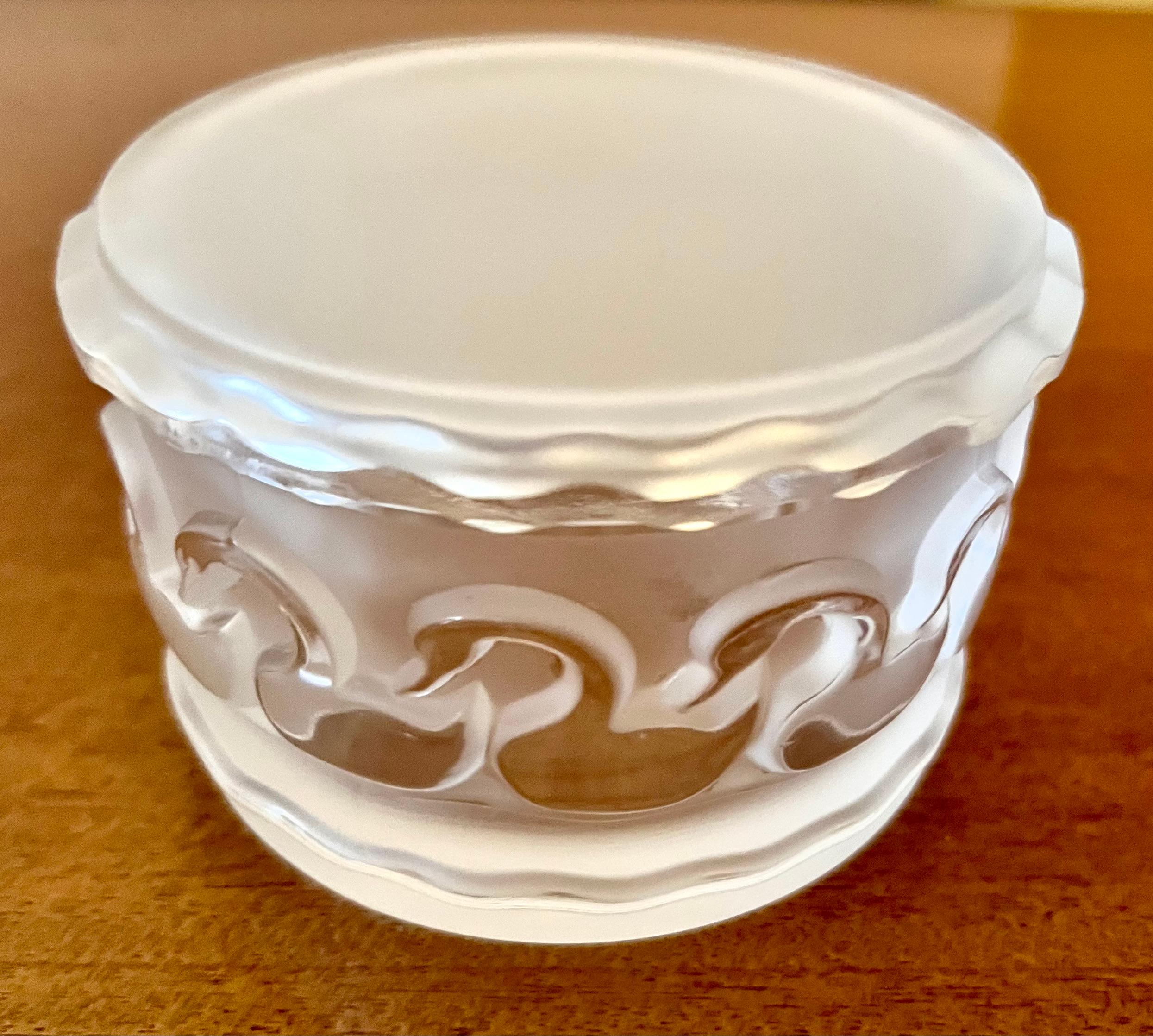 French Lalique Paris signed Frosted Lidded Box features Swans  For Sale