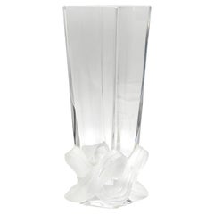 Farblose Vase aus mattiertem Kristall mit Lalique-Teil  Signiert M. Lalique