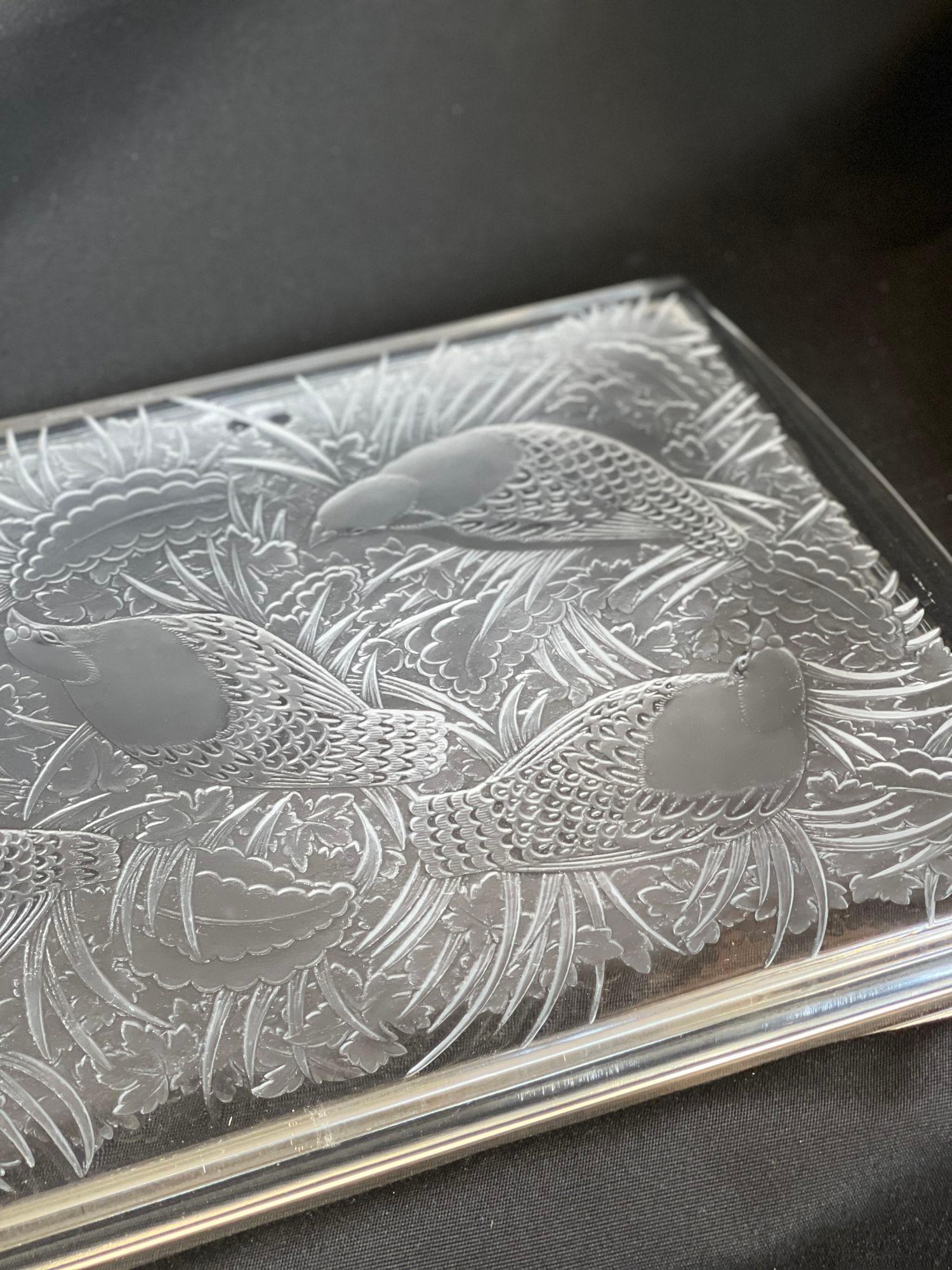 Plateau-Kristalltablett „Perdrix“ von Lalique (Französisch) im Angebot