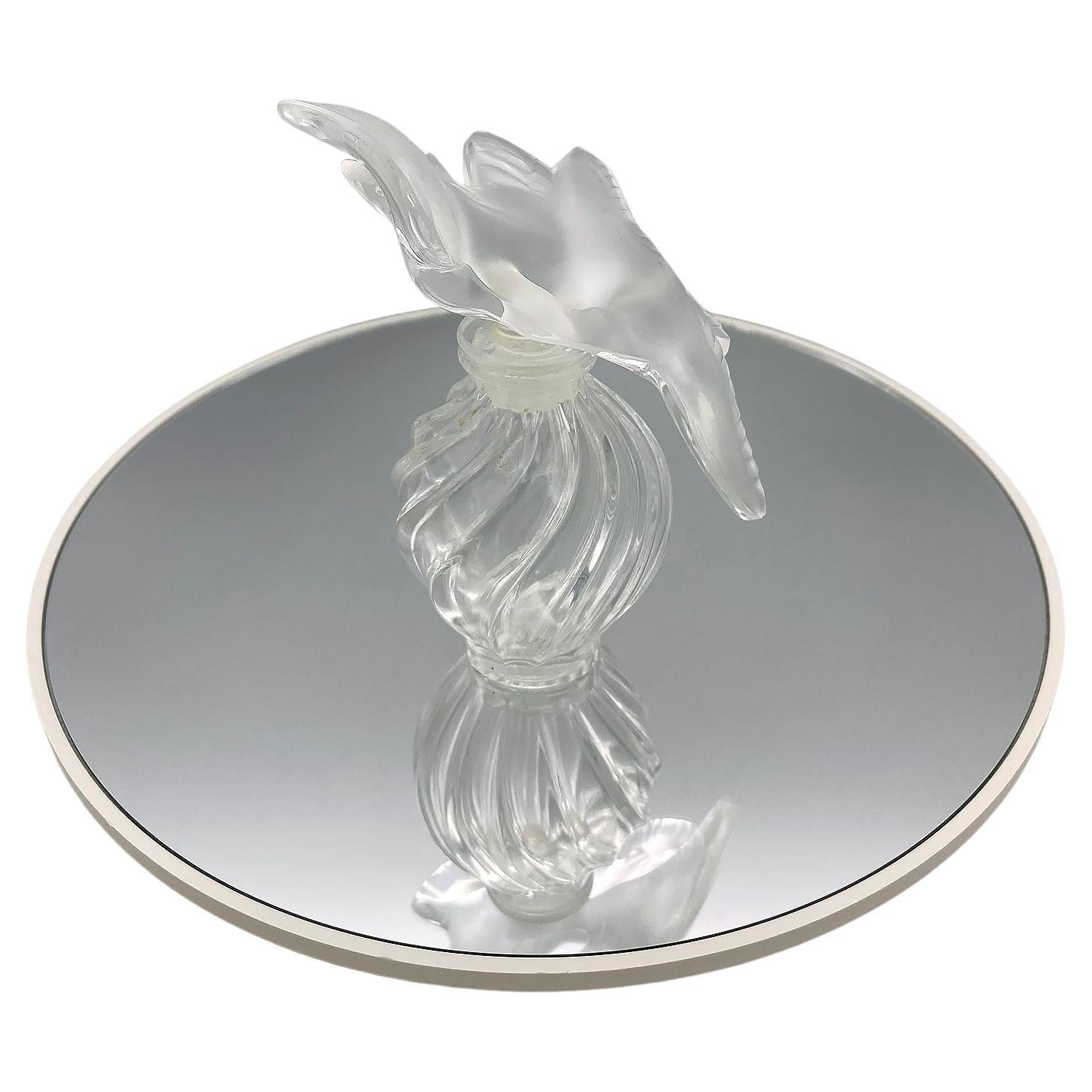 Lalique Perfume Bottle for Nina Ricci, 