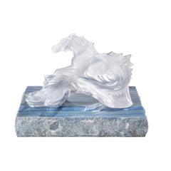 Lalique - Sculpture du cheval de Poséidon en cristal clair:: support en marbre