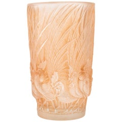 Lalique René Vase "Coqs et Plumes"