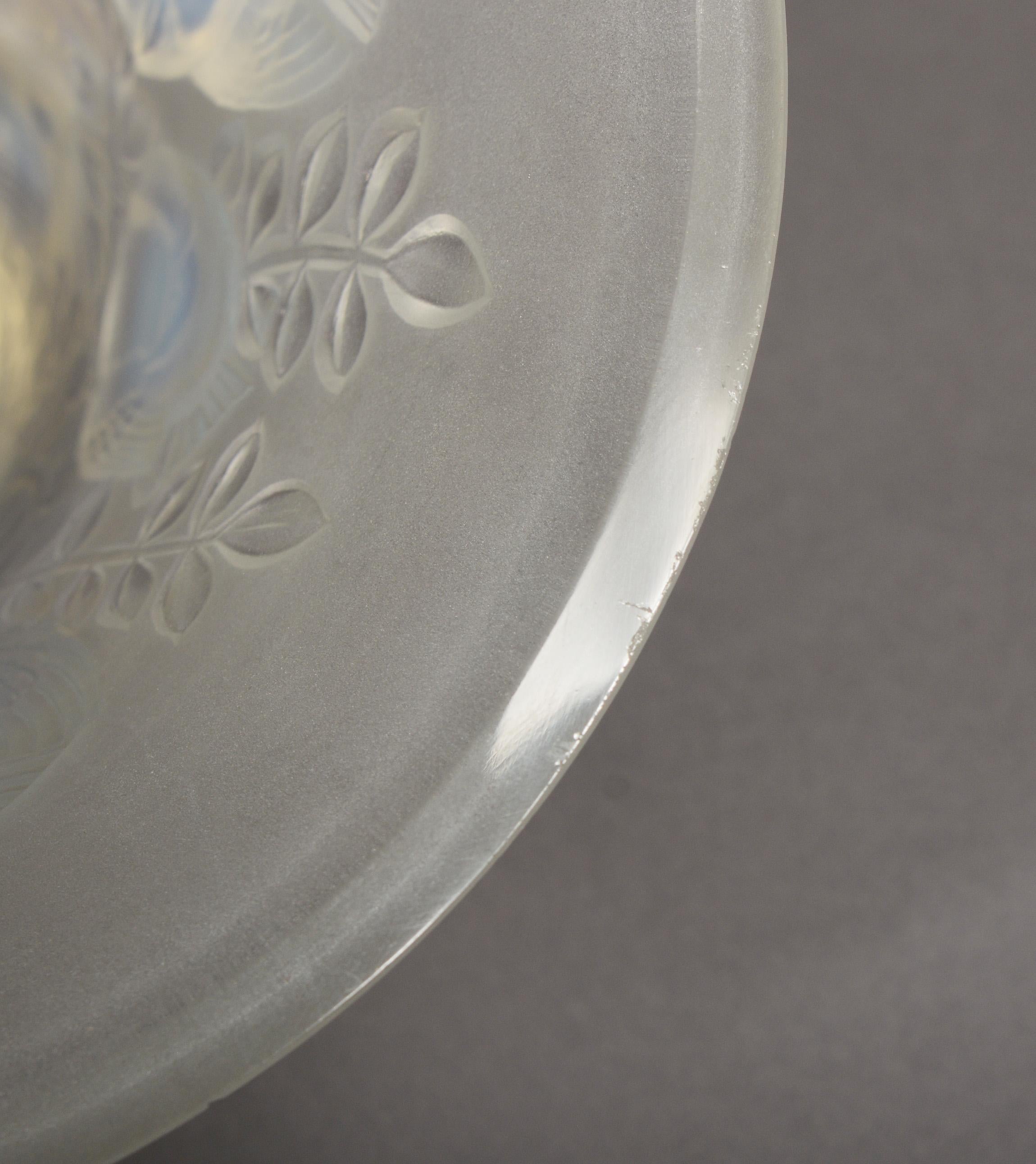 Lalique Saint Francois Opalescent Vase For Sale 6