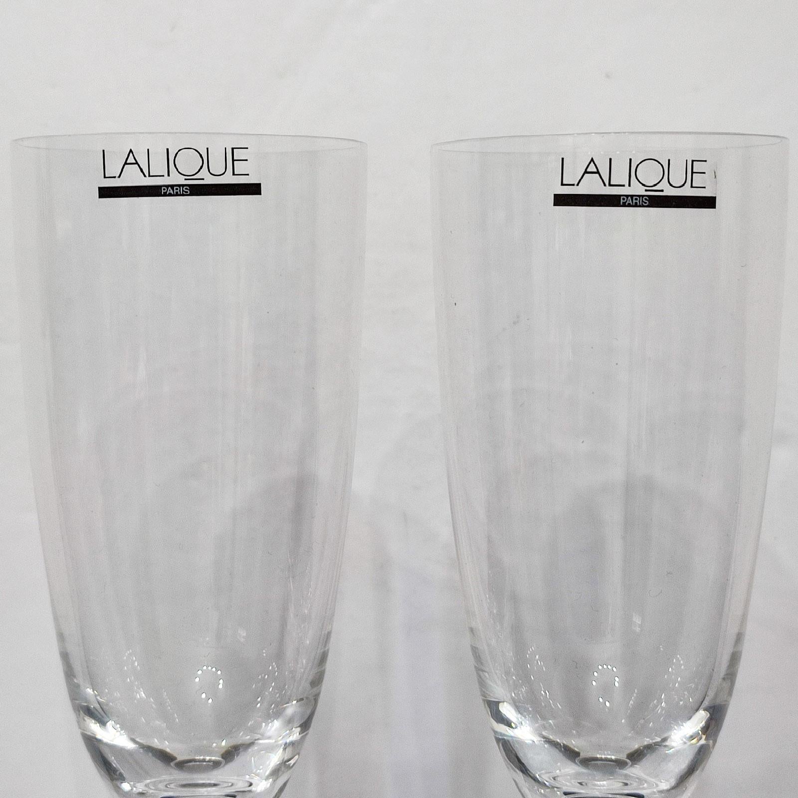 Lalique Set Of 2 Louvre Champagne Flutes In Excellent Condition In Bochum, NRW
