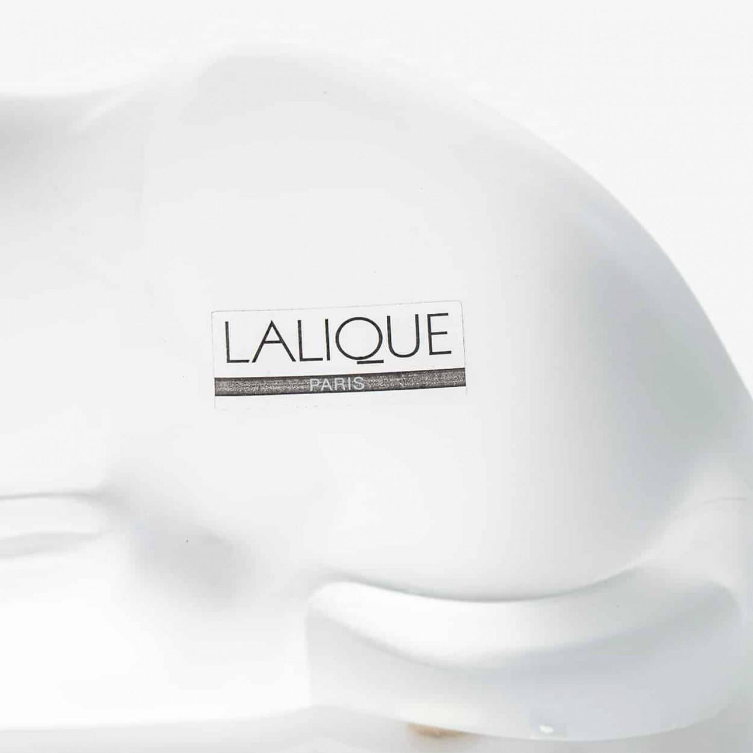 Francese Lalique Signed Frosted Crystal Lion Sculpture, France in vendita