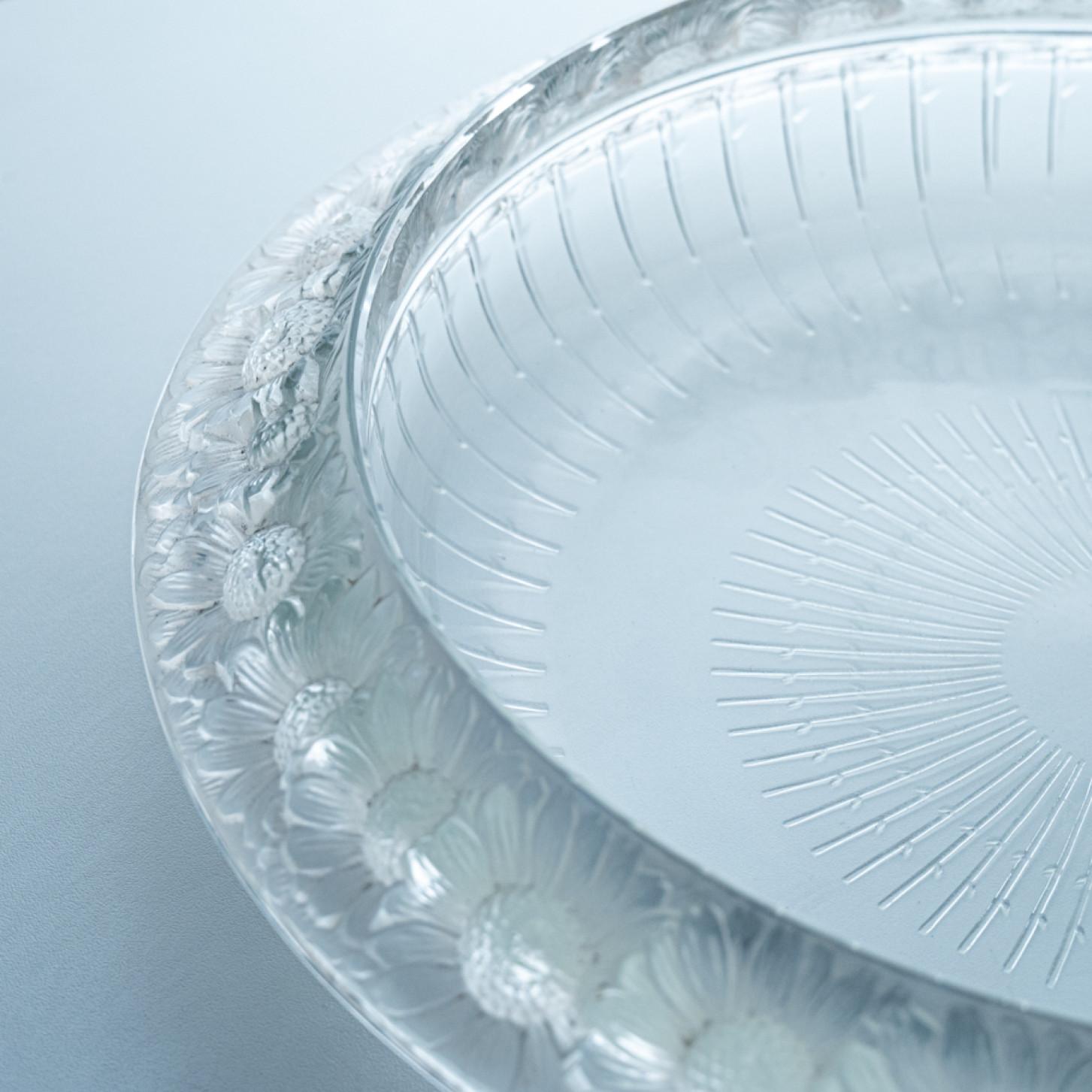 Centro de mesa grande firmado por Lalique, Francia, hacia 1940 Francés en venta