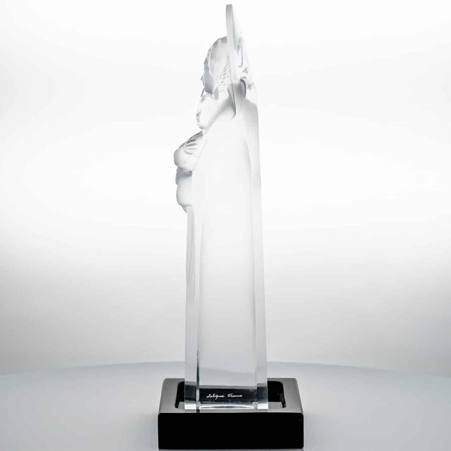 Mid-Century Modern Lalique Signed Pedestal Madonna and Child Crystal, France For Sale