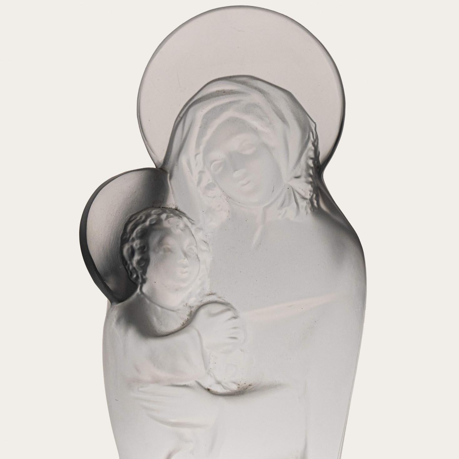Lalique Firmado Virgen y Niño, Francia, 1947 Francés en venta