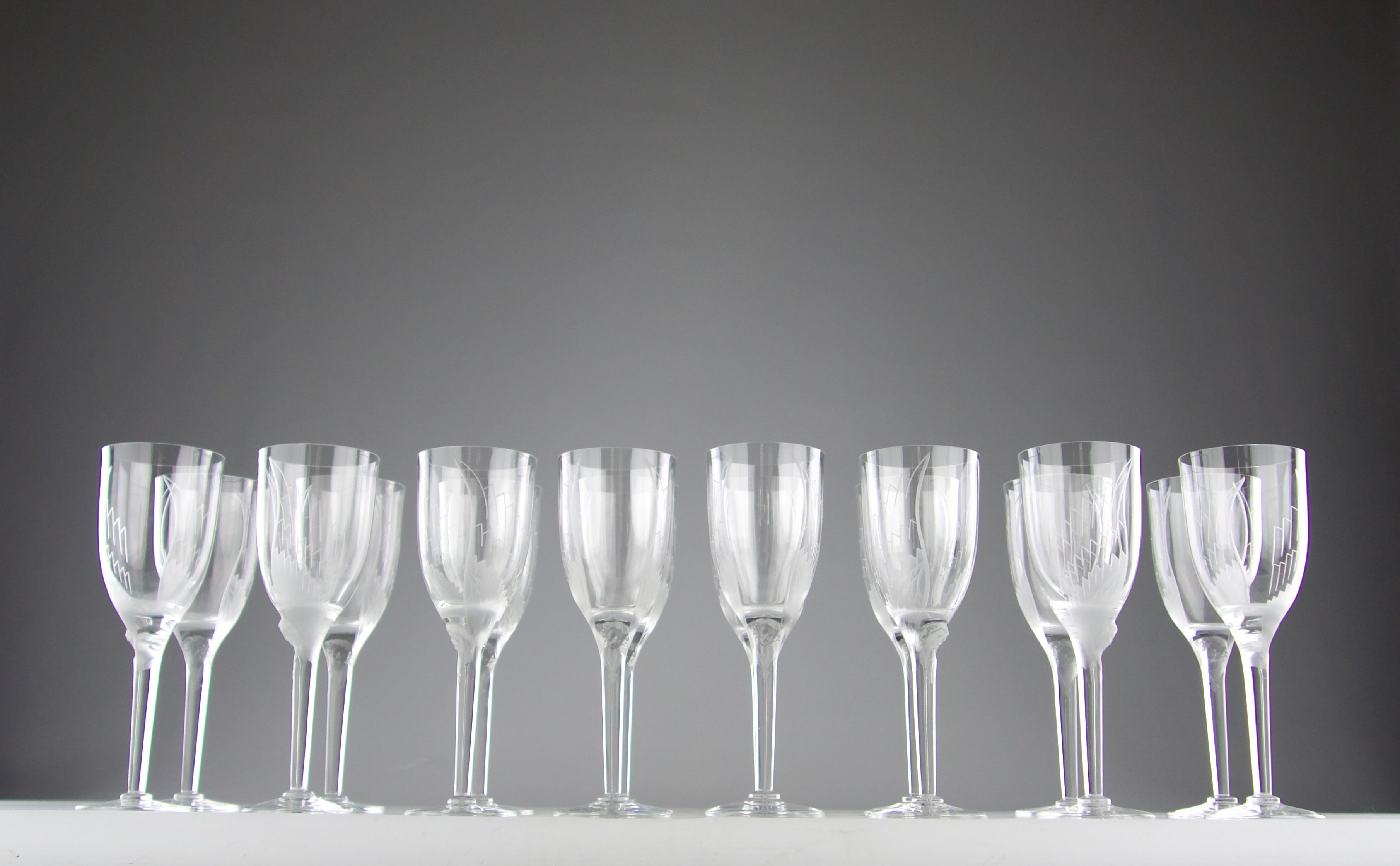 Lalique, "Sourire de l'ange" Verres à champagne (16), France 1980