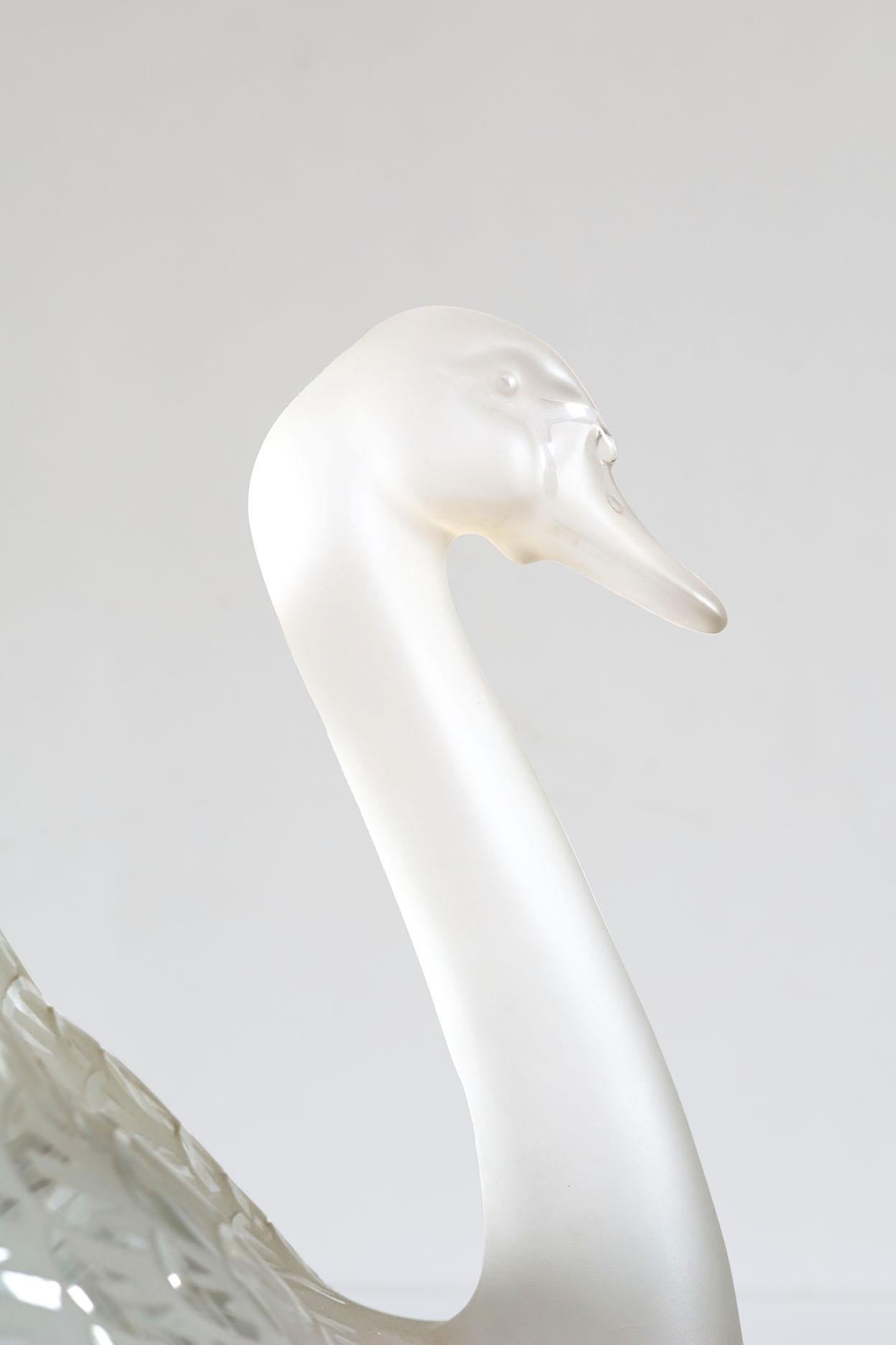 Lalique  'Swan Head Up' Crystal Sculpture 2