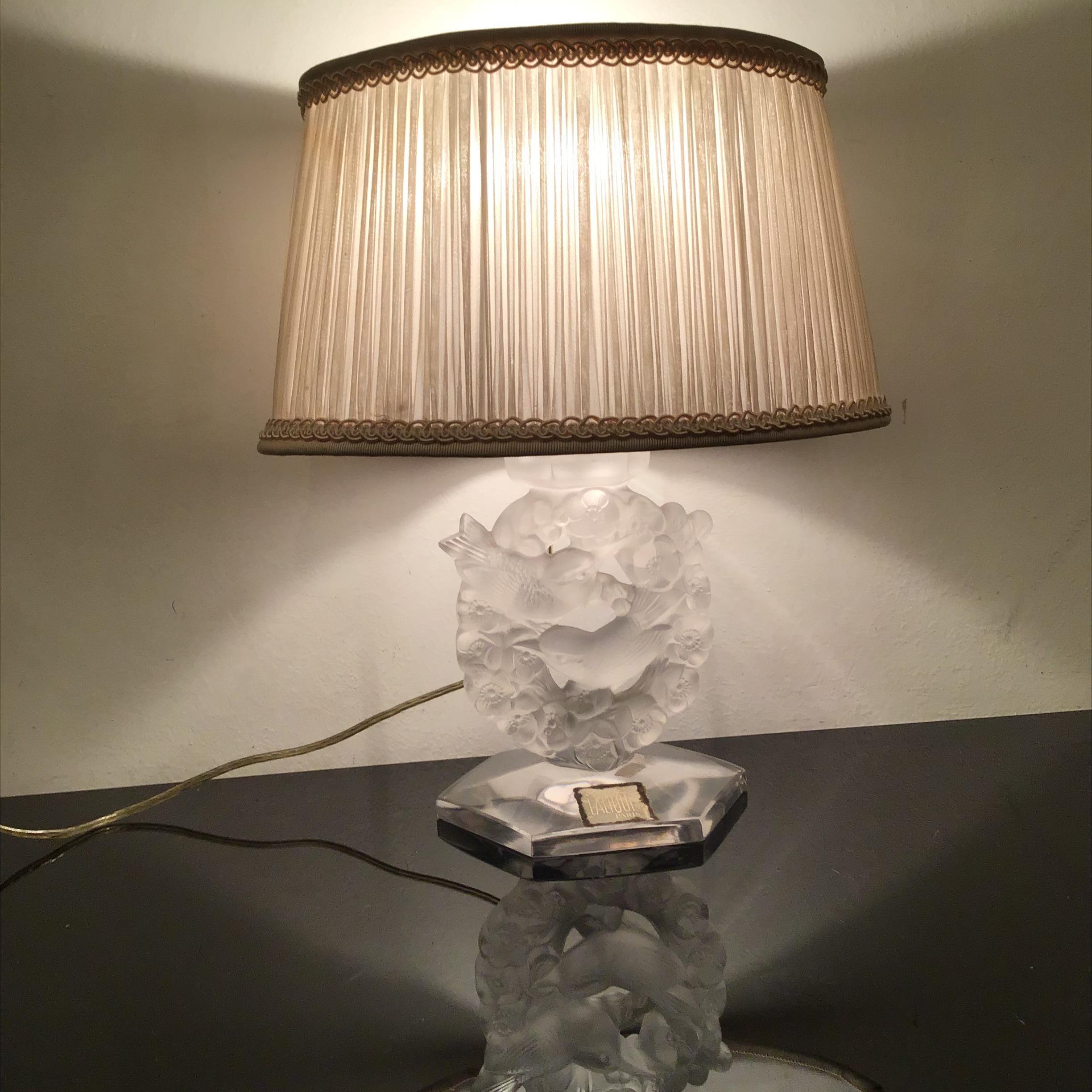 Lalique Table Lamp Glass Silk Lampshade, 1930, France For Sale 4