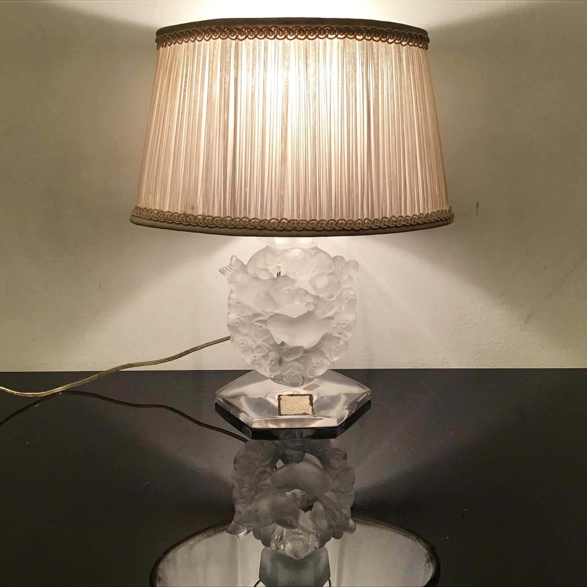 Lalique Table Lamp Glass Silk Lampshade, 1930, France For Sale 8