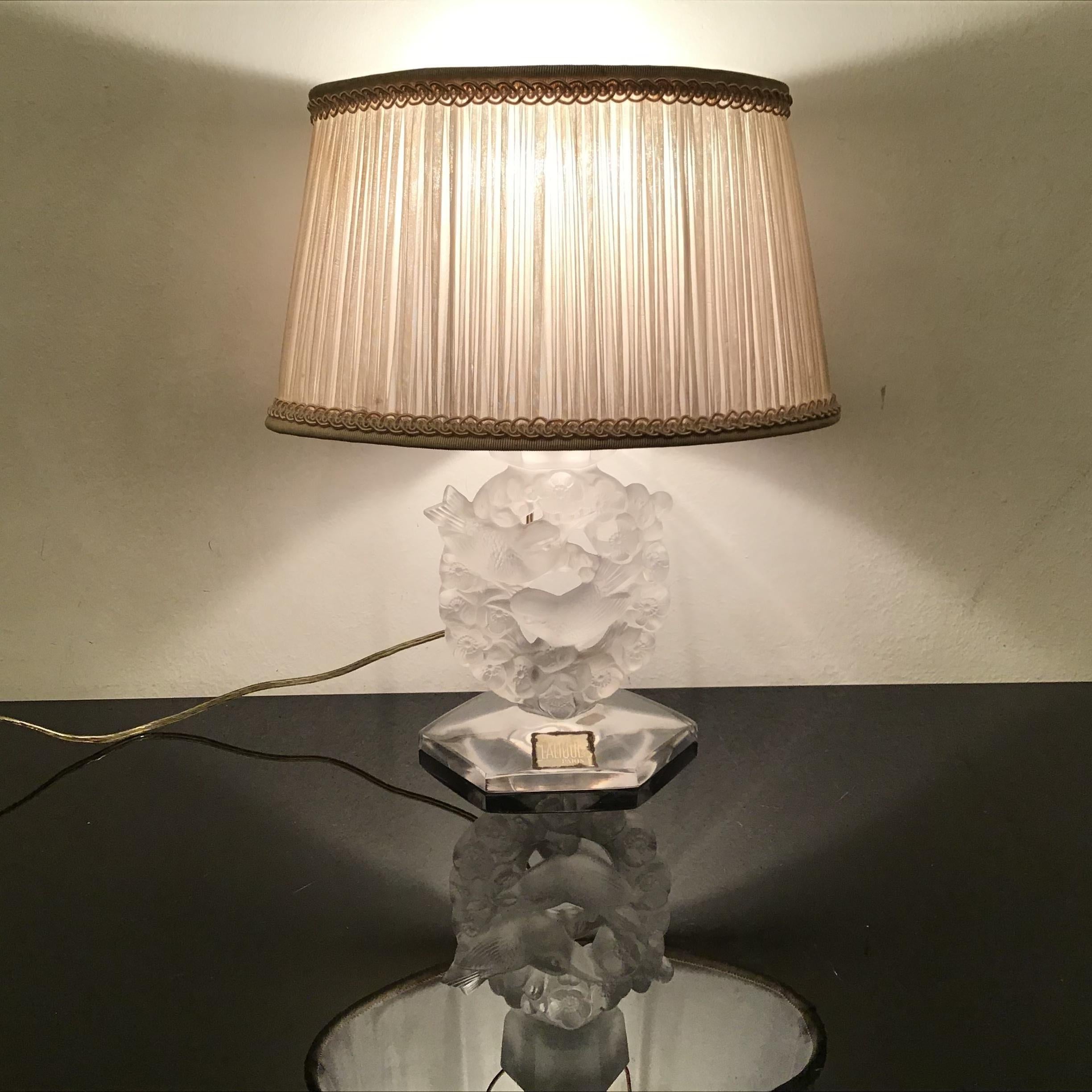 Lalique Table Lamp Glass Silk Lampshade, 1930, France For Sale 9