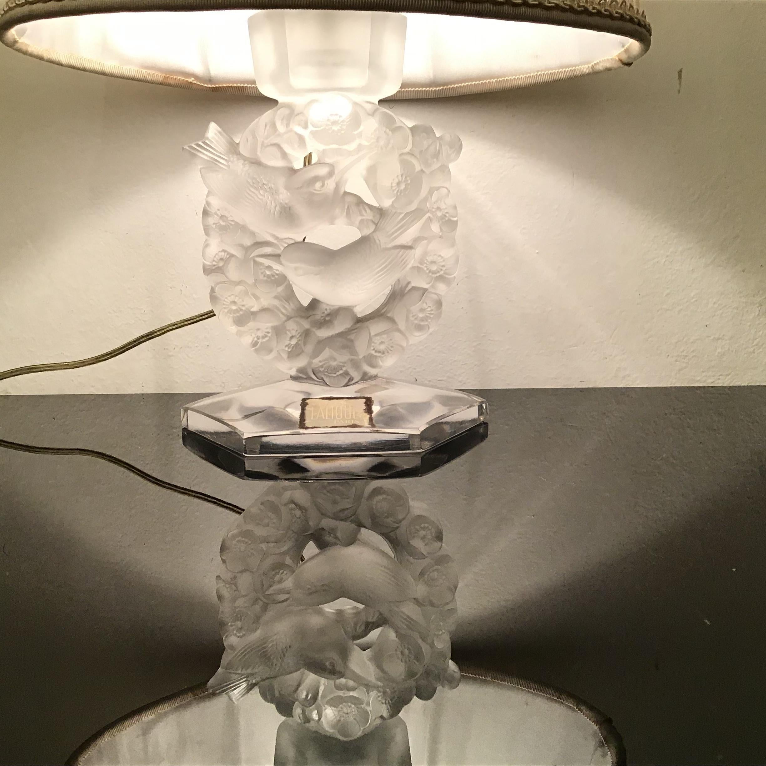 Lalique Table Lamp Glass Silk Lampshade, 1930, France For Sale 11