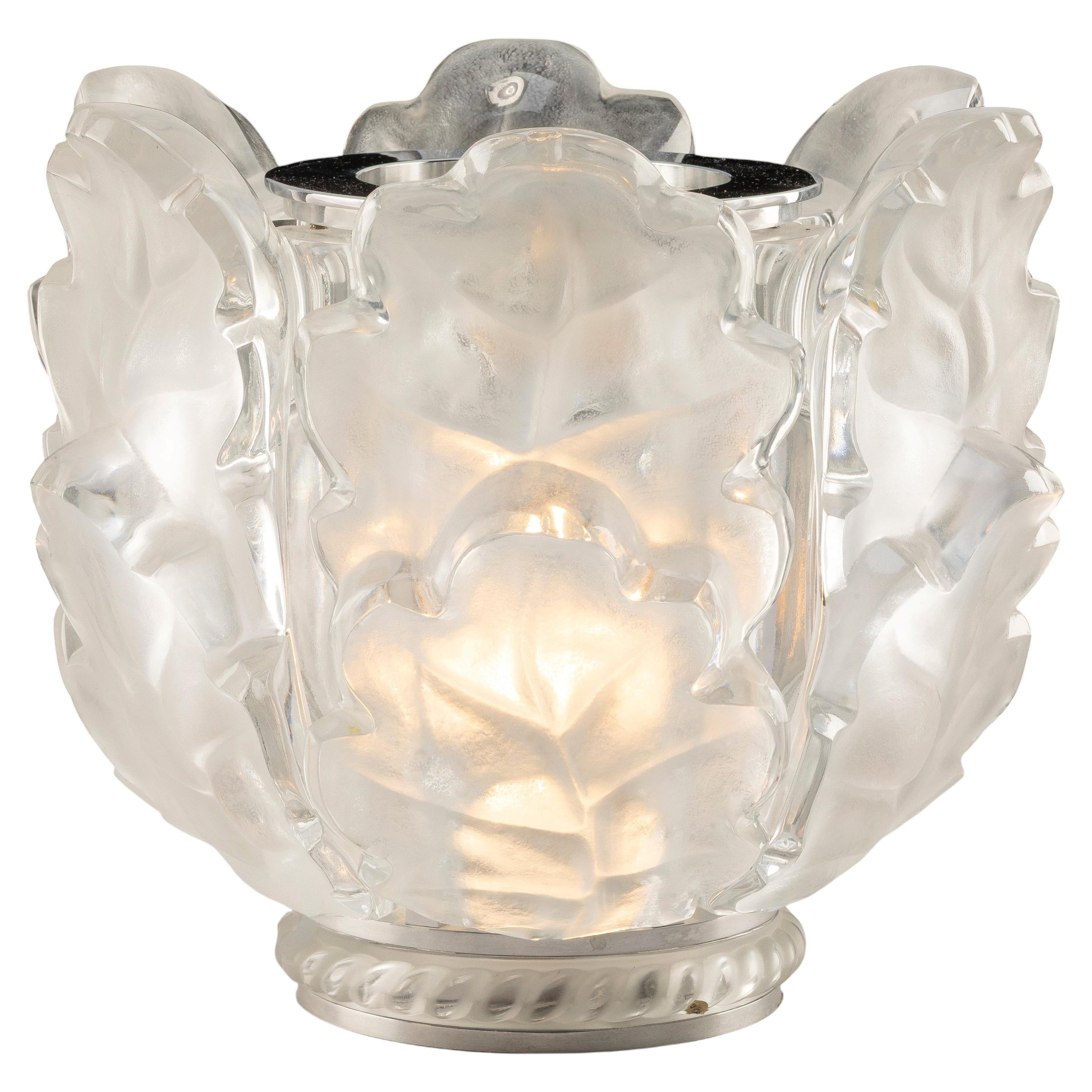 Lampe de table Lalique, modèle « CHENE » en vente