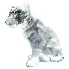 Lalique Tigre Assis, Sitting Tiger Grand Crystal Sculpture, Signed, 2003