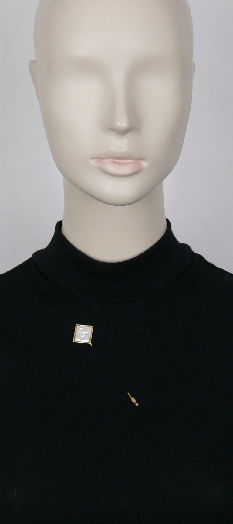 LALIQUE Vintage Crystal Ondine Lapel Pin For Sale at 1stDibs