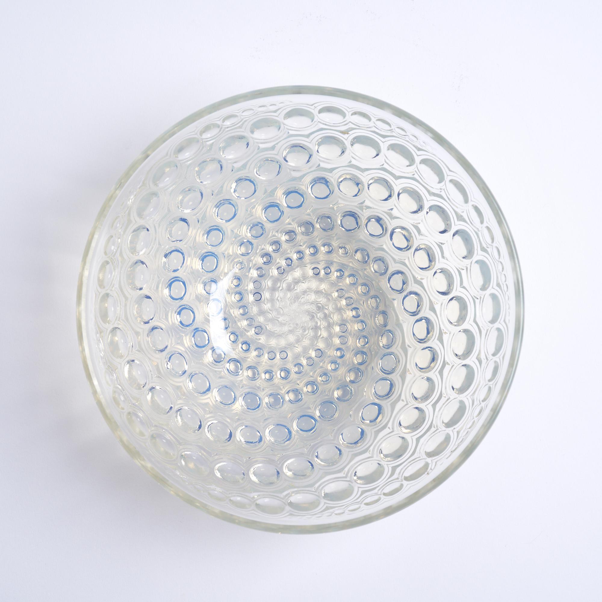 Contemporary Lalique Volutes Opalescent Glass Bowl For Sale