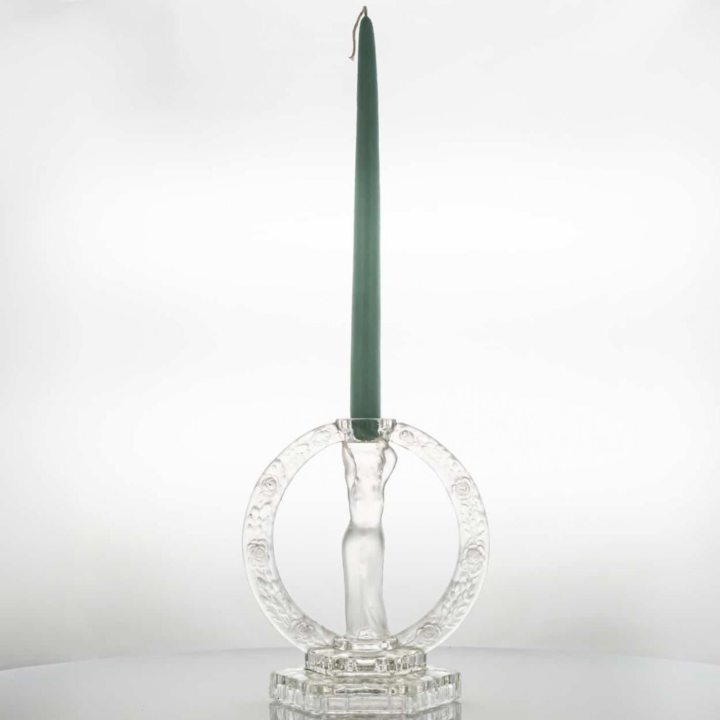 Lalique Frau mit Rosen Kerzenständer, Frankreich (Sonstiges) im Angebot