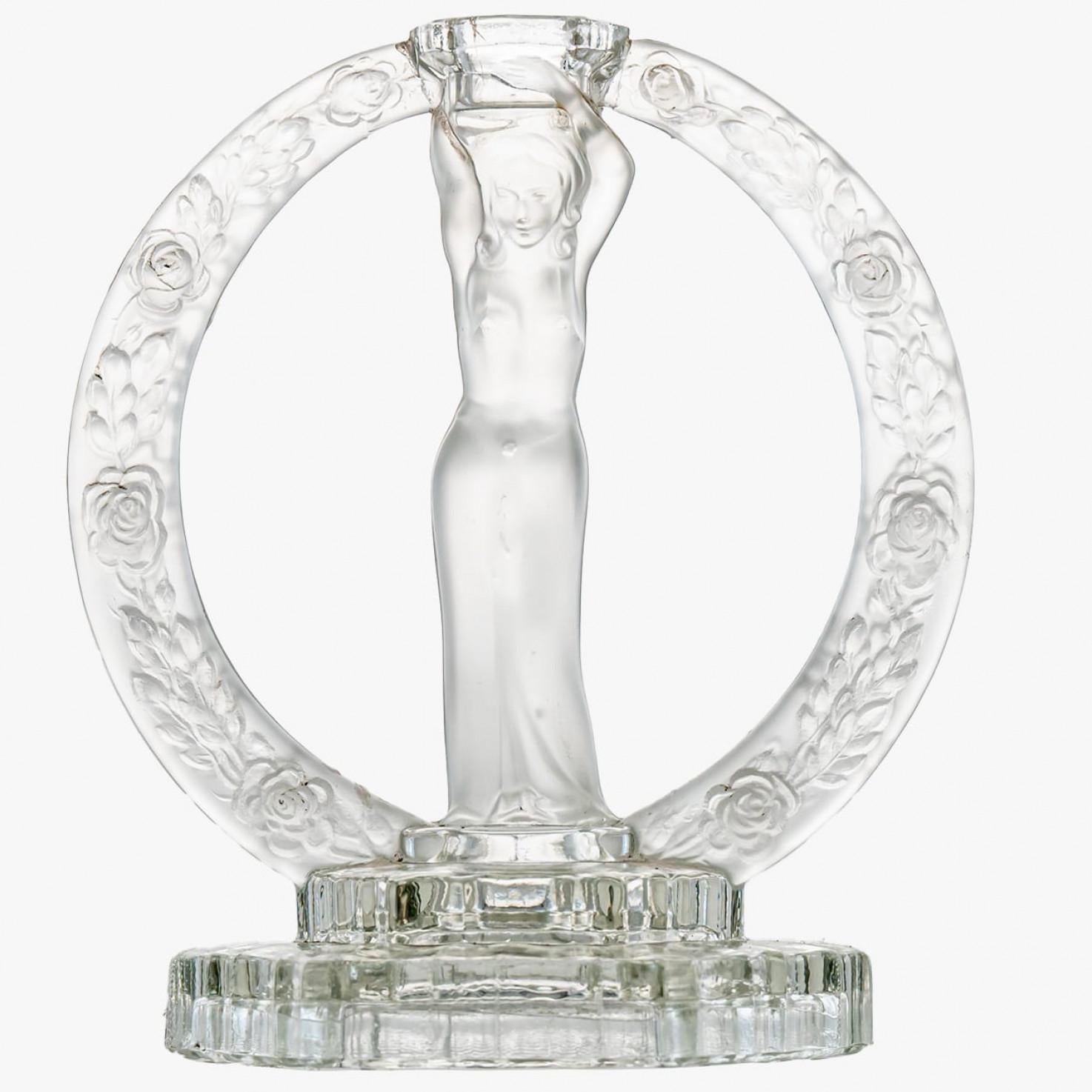 Lalique Frau mit Rosen Kerzenständer, Frankreich (Französisch) im Angebot